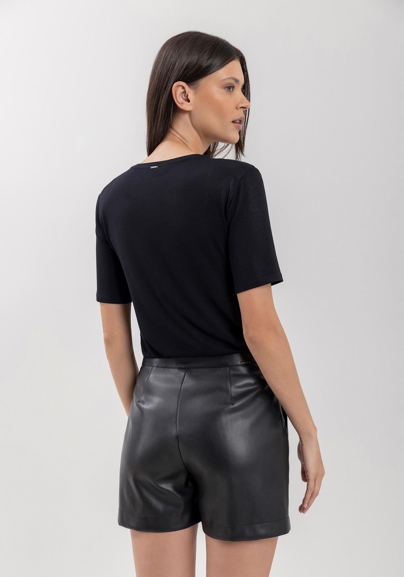 Blusa B&aacute;sica De Mangas Curtas Em Viscose Com Elastano, , large.