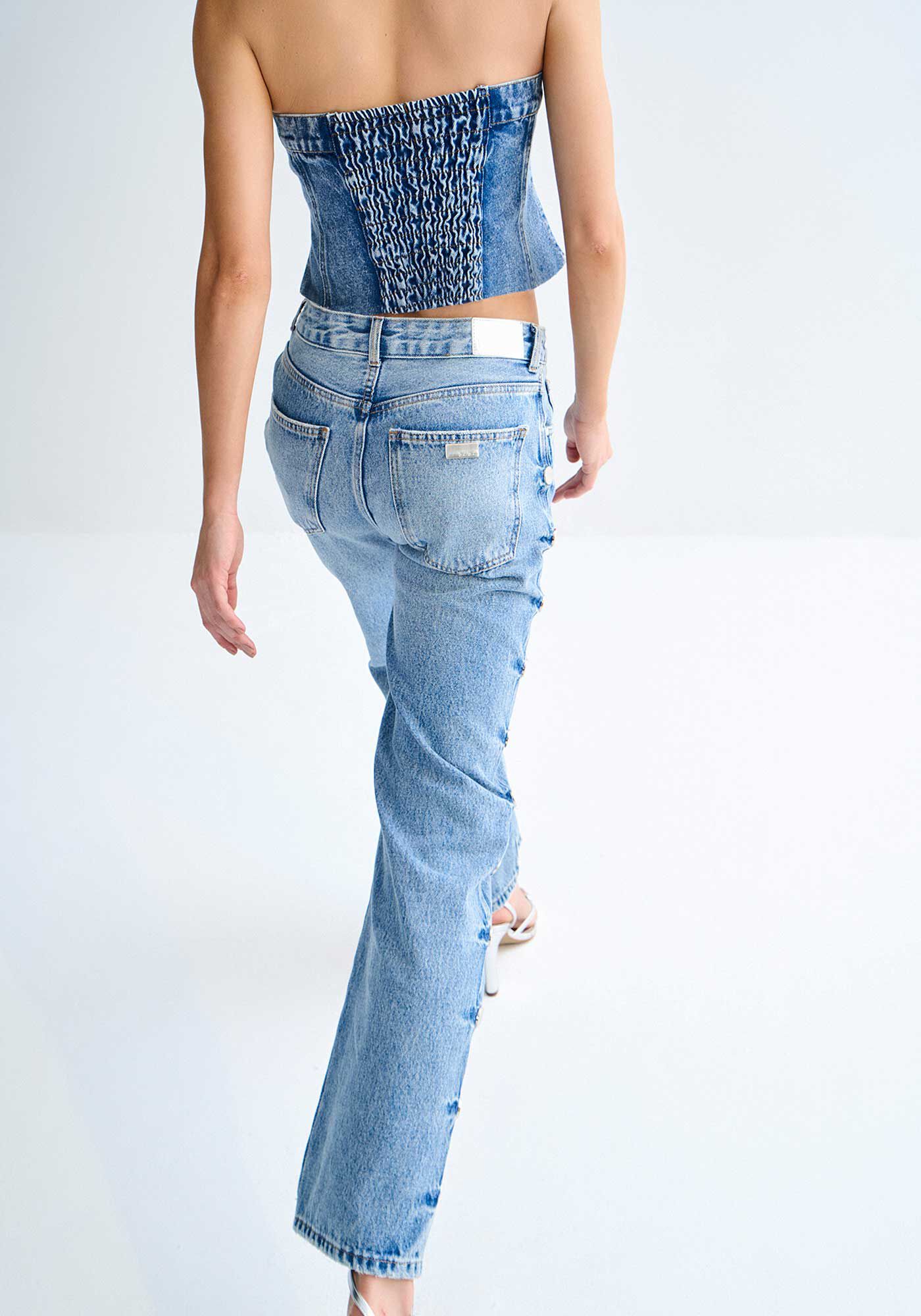 Cal&ccedil;a Jeans Reta Cintura Alta Cropped com M&aacute;xi Tachas, , large.