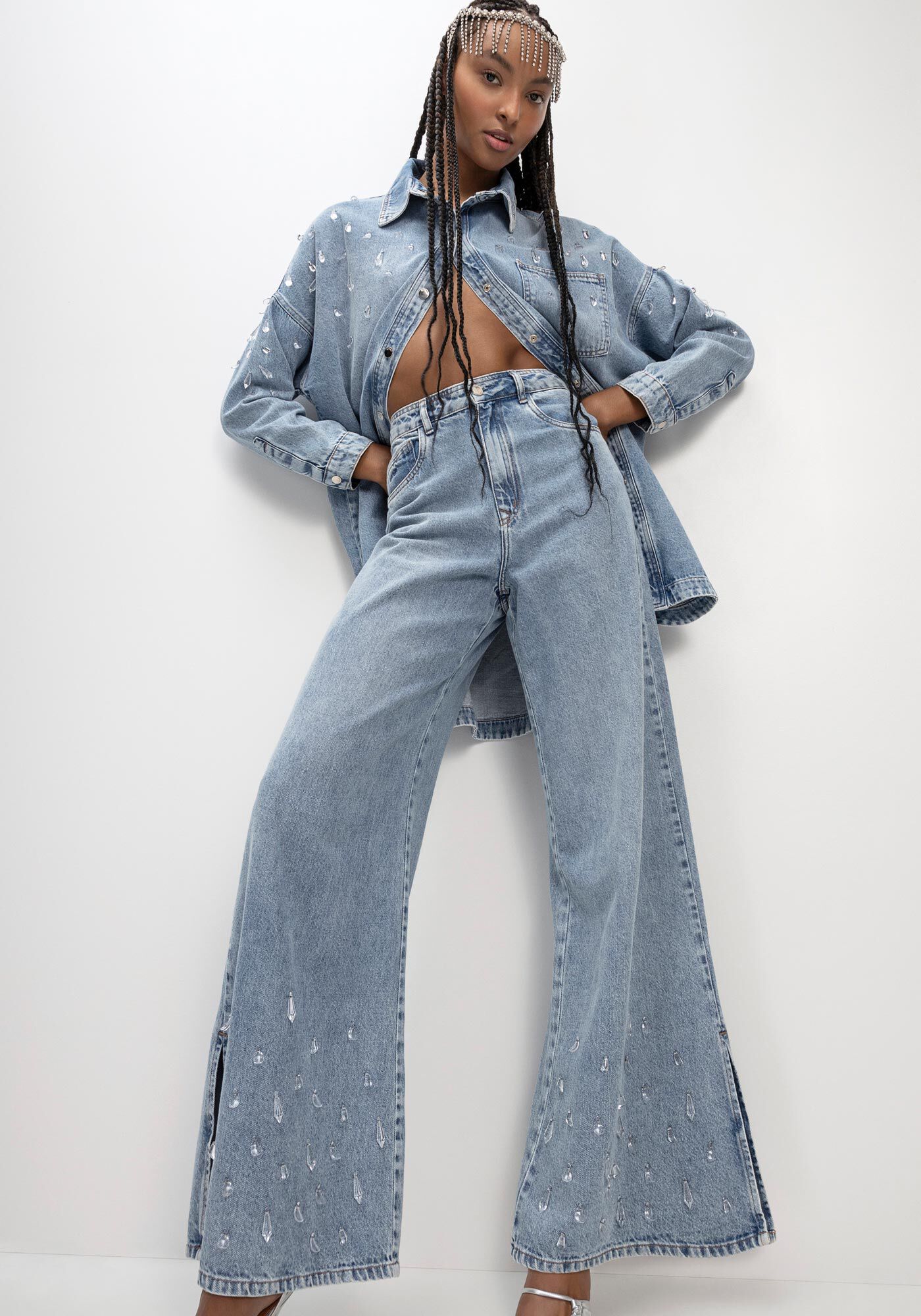 Cal&ccedil;a Jeans Wide Leg Super Alta com Pingentes, , large.