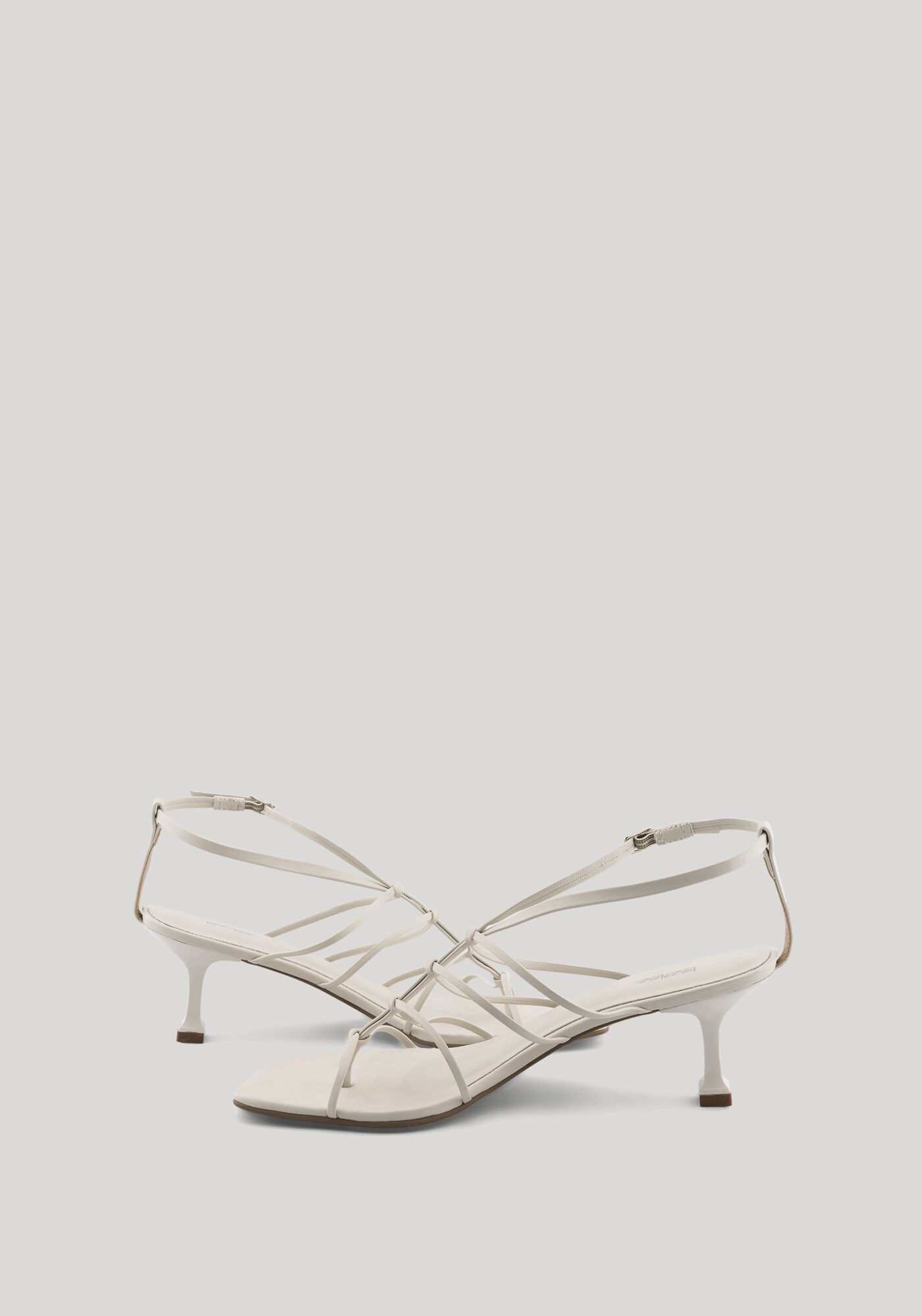 Sand&aacute;lia De Salto M&eacute;dio Com Tiras Finas E Frente Quadrada, BRANCO OFF WHITE, large.