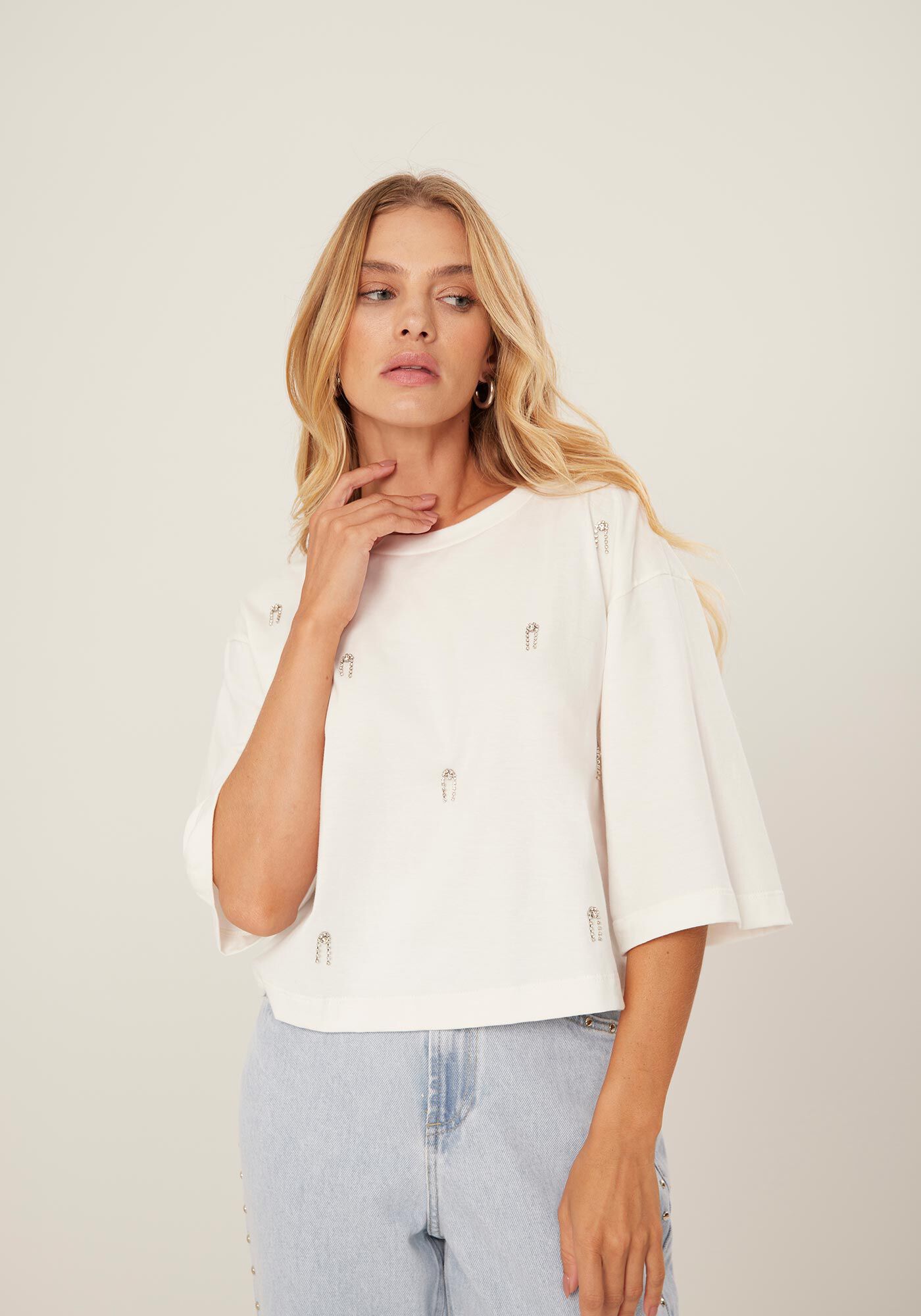 T-shirt Curta Presente&aacute;velMalha Prime com Strass, , large.