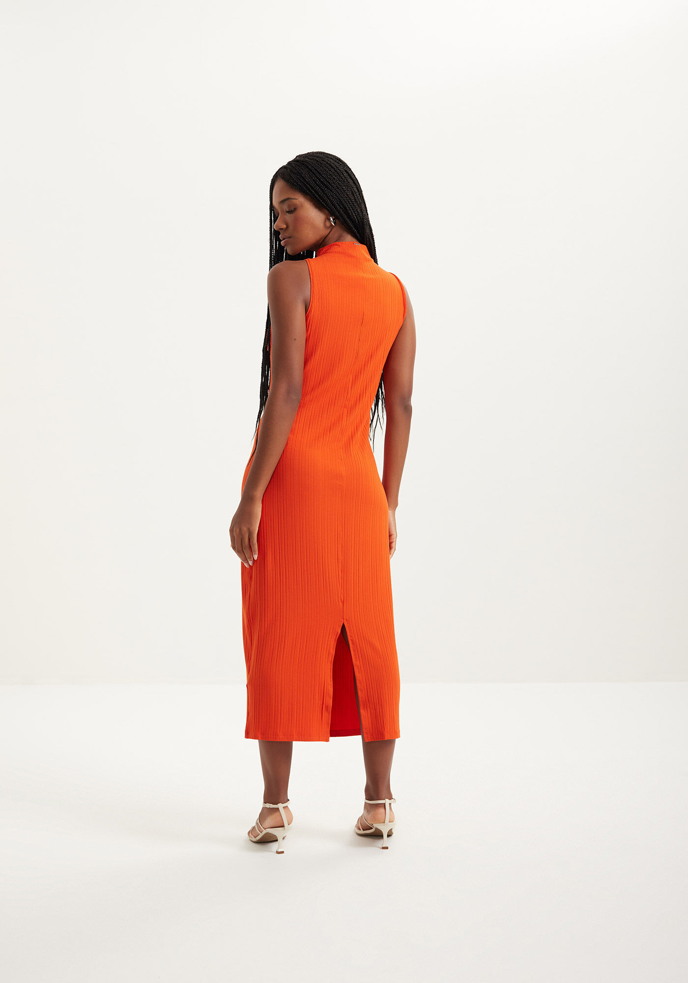 Vestido Midi B&aacute;sico Em Malha Canelada De Viscose, , large.