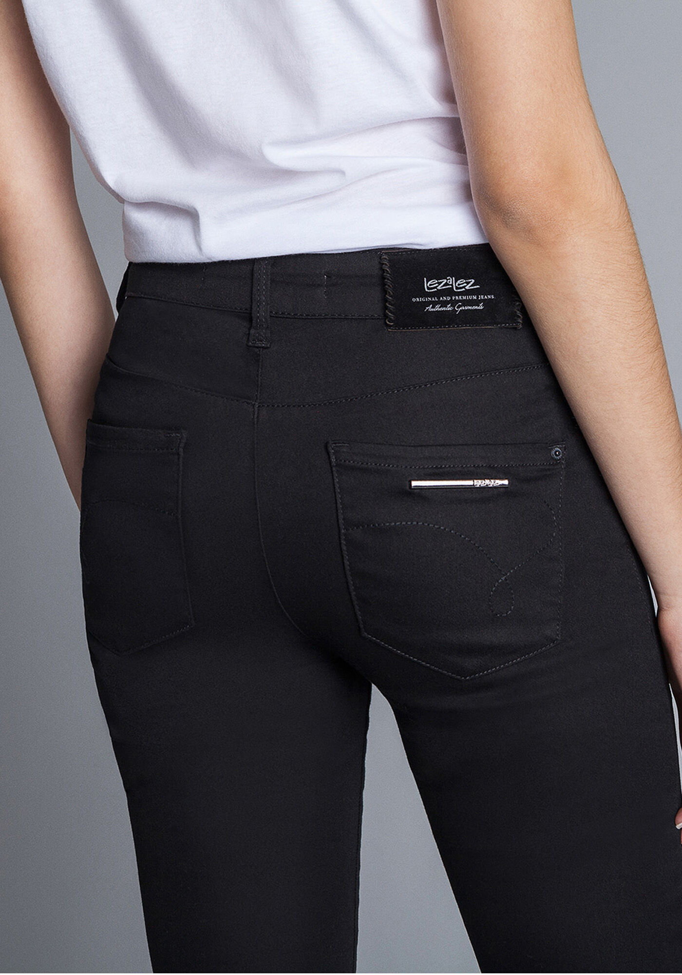 Calça lezalez sales preta