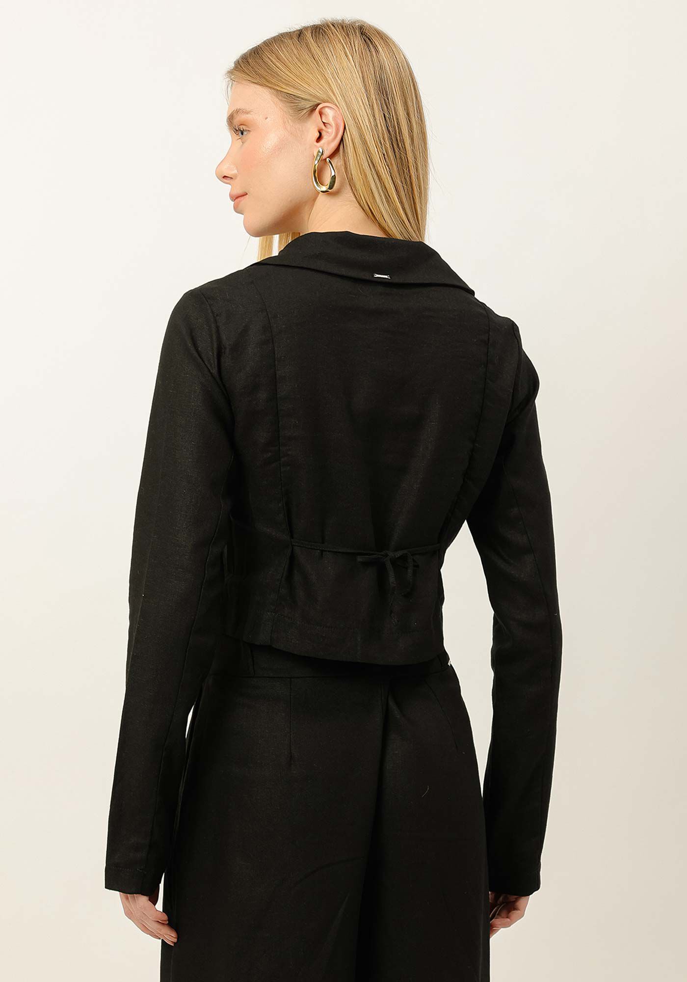 Blazer Cropped em Linho com Amarra&ccedil;&atilde;o, , large.