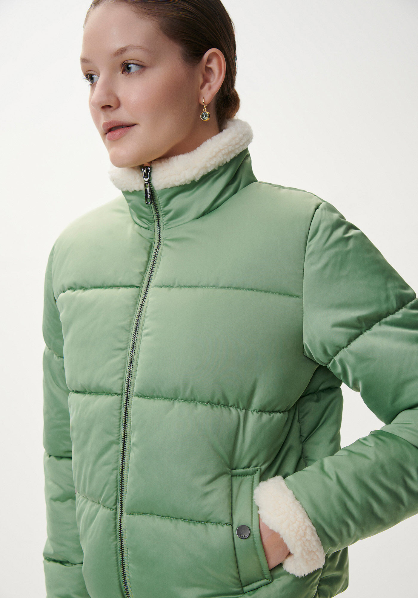 Jaqueta Puffer com Gola Pelo e Bolsos, VERDE GEMSTONE, large.