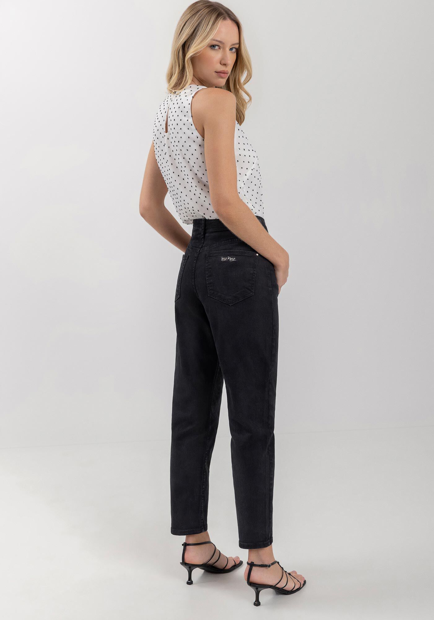 Cal&ccedil;a Mom De Cintura Alta Em Sarja Com Elastano, , large.