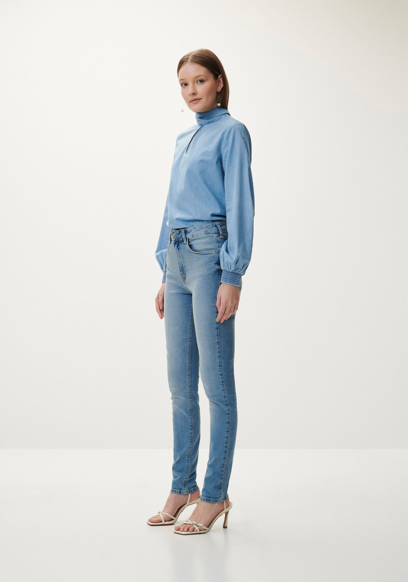 Cal&ccedil;a Jeans Skinny Cintura Alta Clara Estonada, JEANS, large.