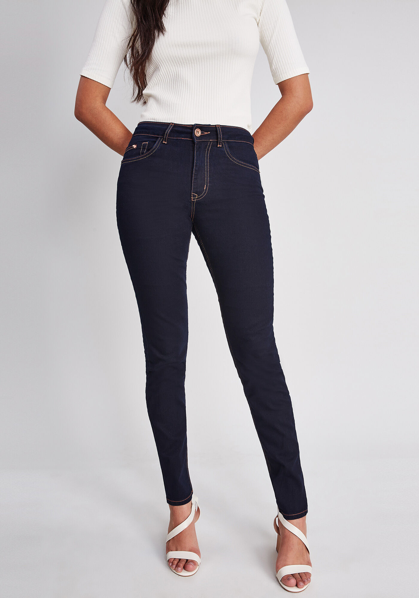 Cal&ccedil;a Skinny Bali I Am Soft, , large.