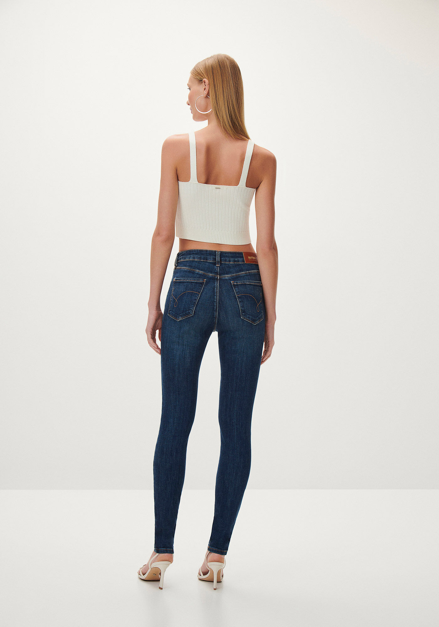 Cal&ccedil;a Jeans Skinny Escura com Cintura Alta, JEANS, large.