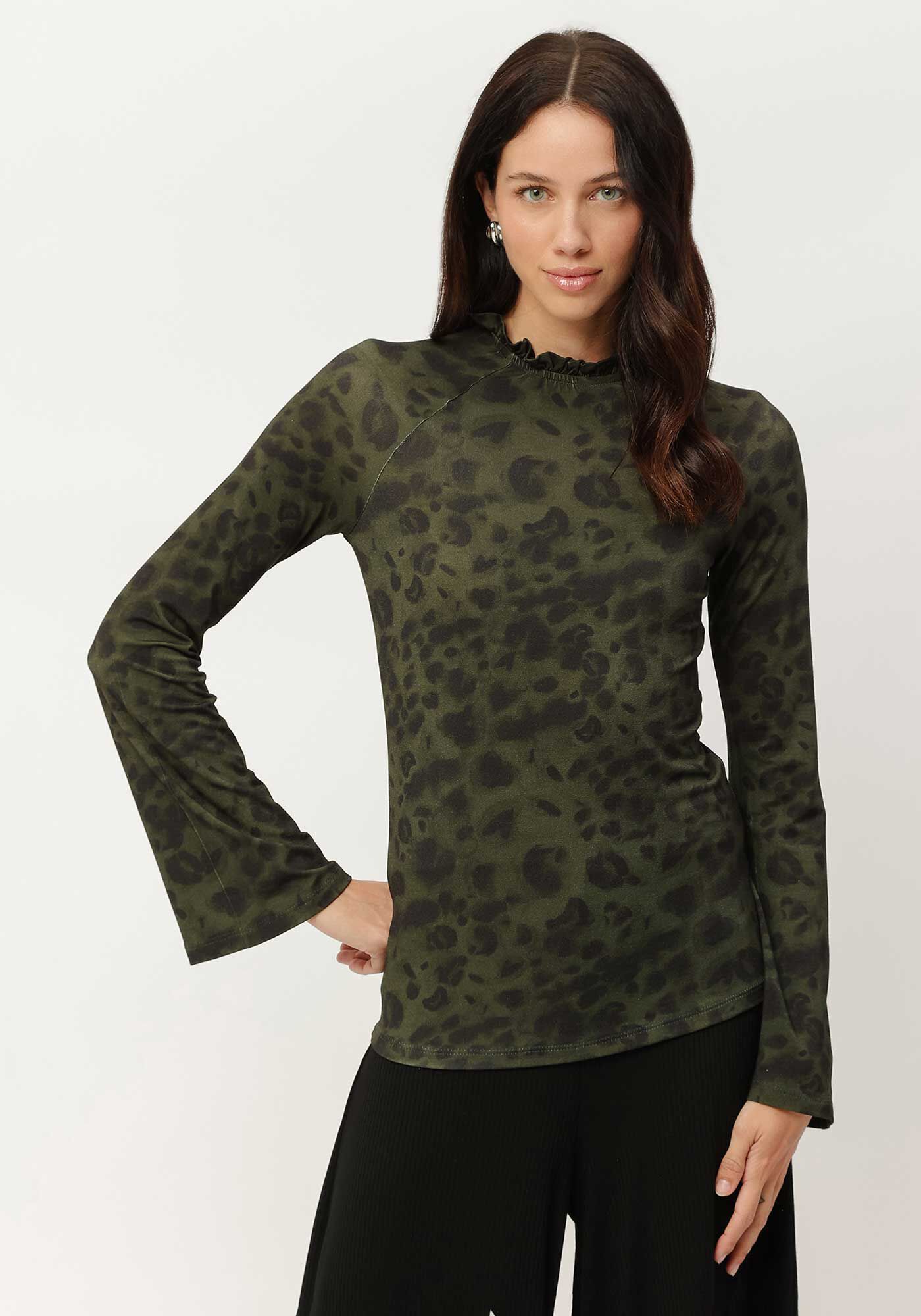 Blusa Manga Longa Flare Estampada com Babado, FOREST, large.