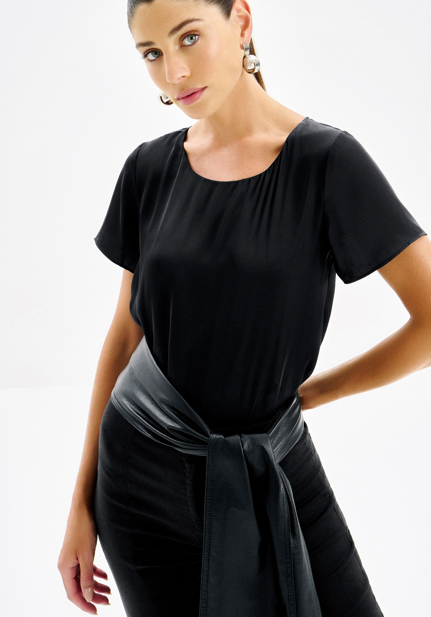 Blusa em Tecido Plano com Manga Curta, , large.