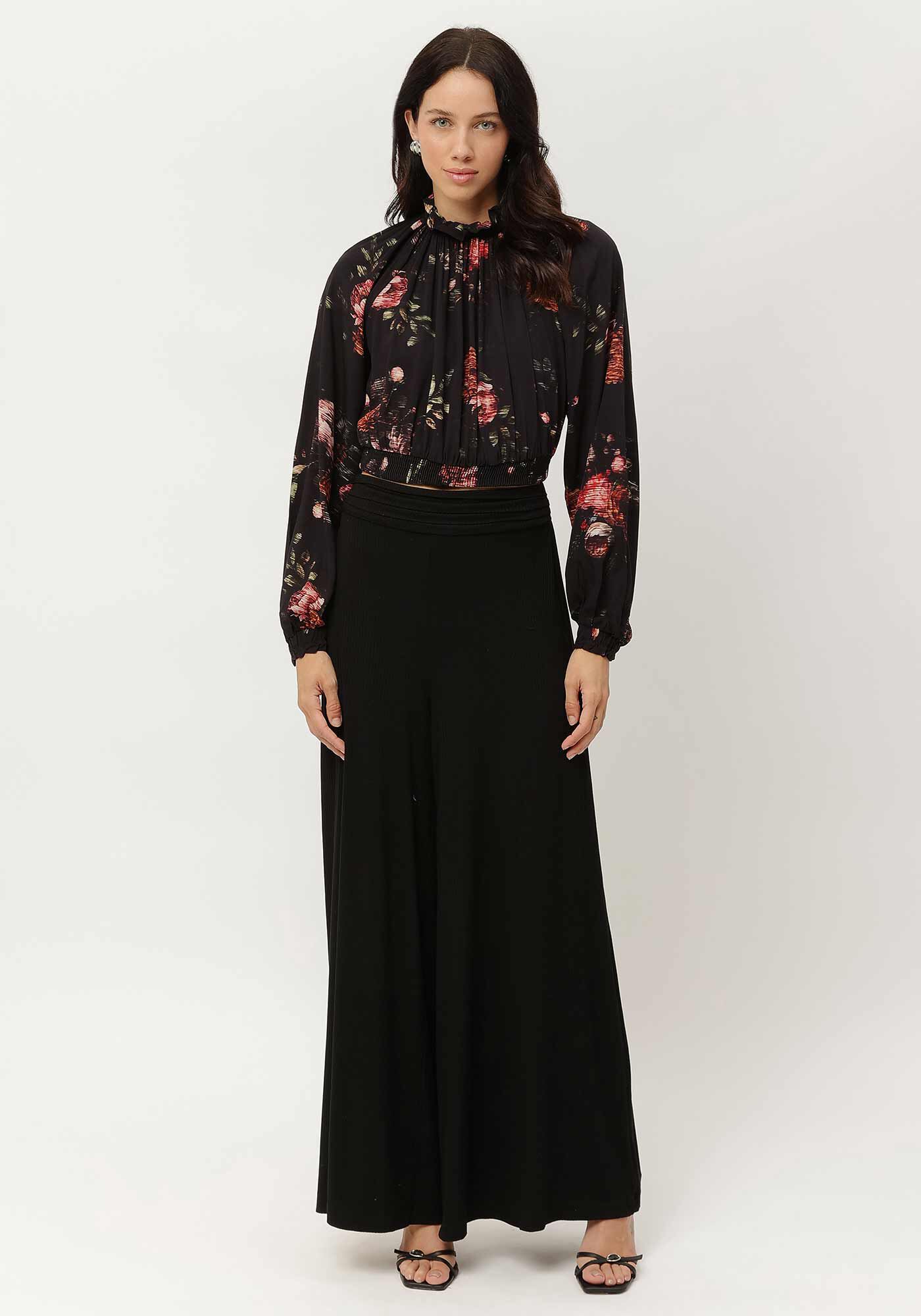 Blusa Manga Longa Franzida com Gola Alta, VIENA, large.