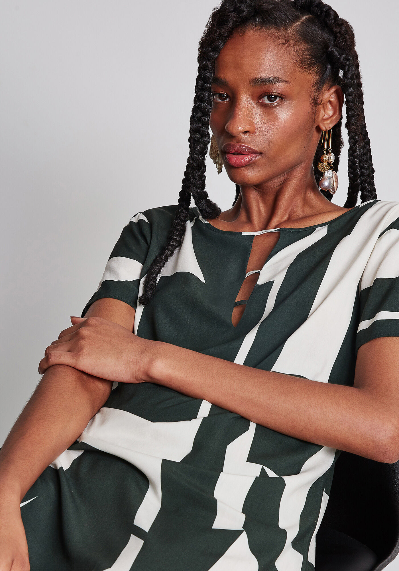 Vestido Reto Recorte Decote, , large.