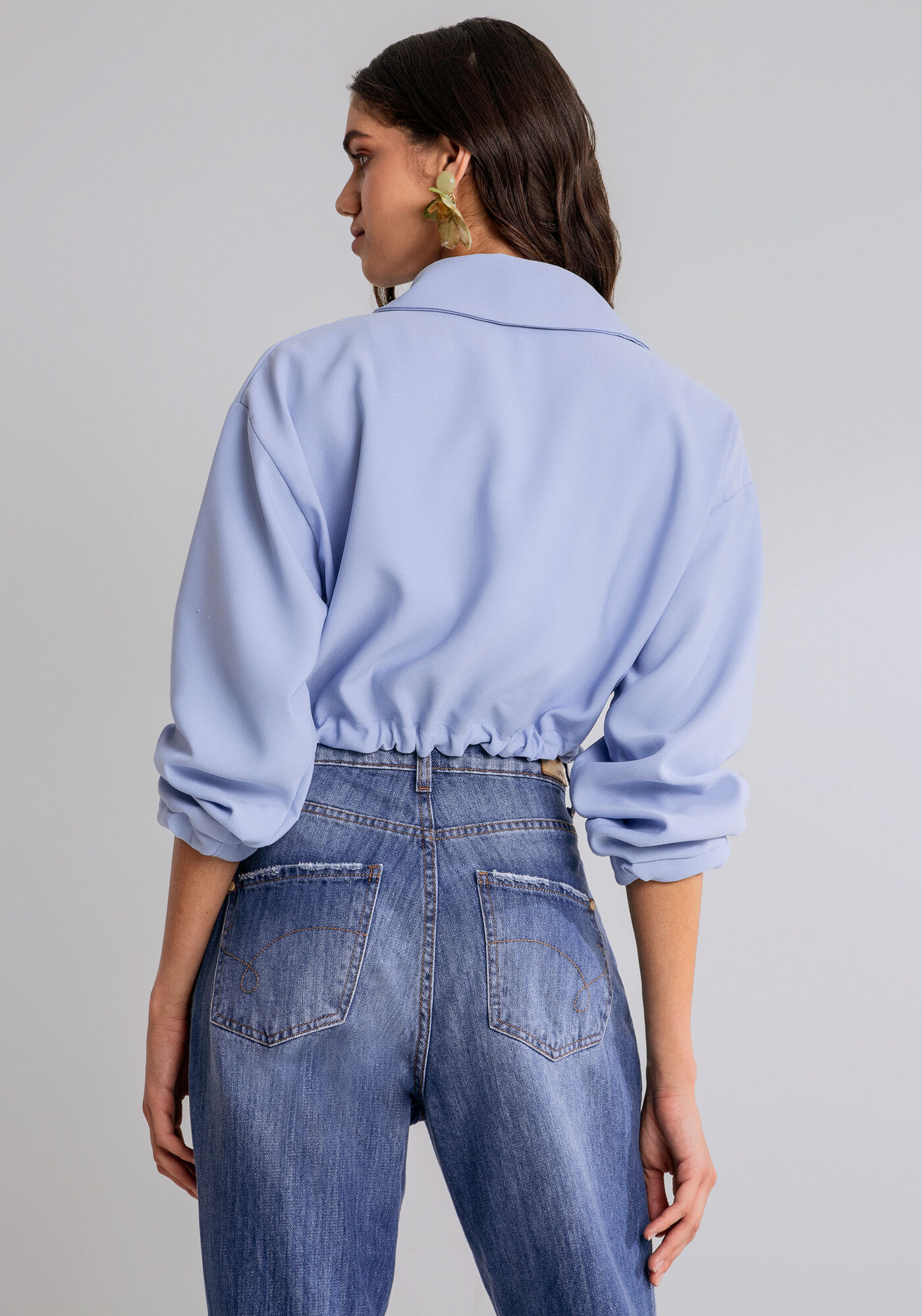 Jaqueta Tecido Crepe Satin Cropped, , large.