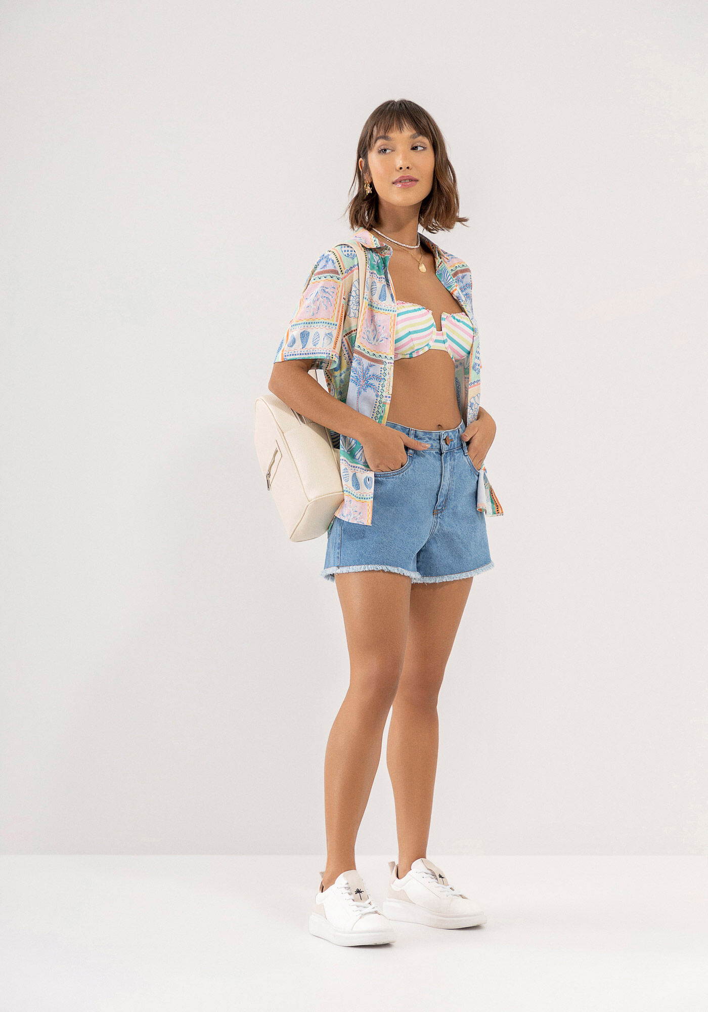 Camisa Manga Curta em Viscose Estampada, , large.