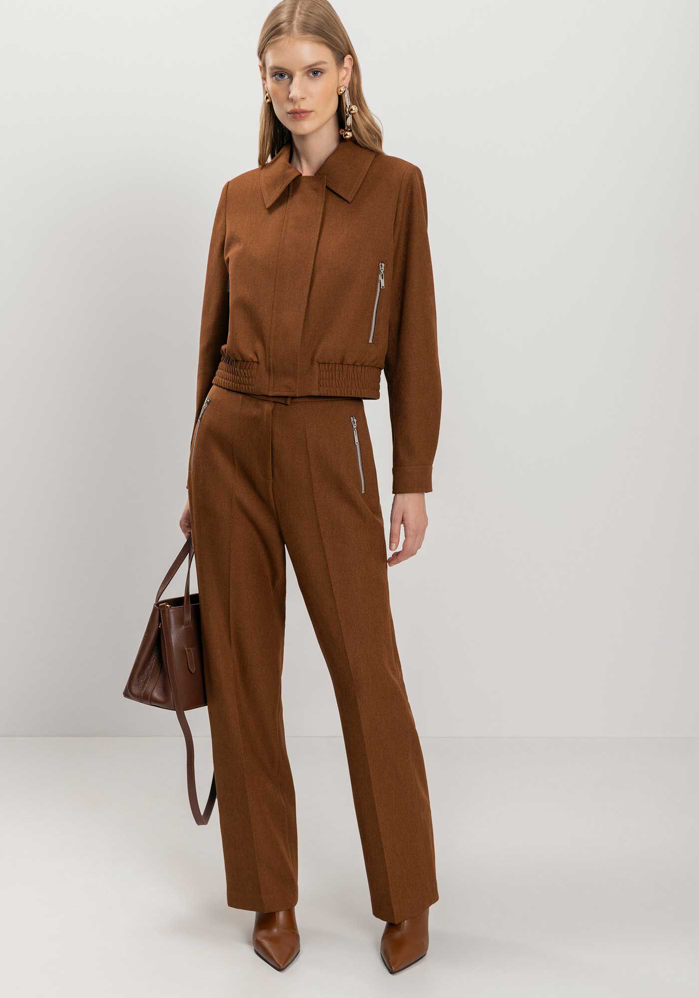 Cal&ccedil;a Reta De Cintura M&eacute;dia Com Z&iacute;peres, , large.