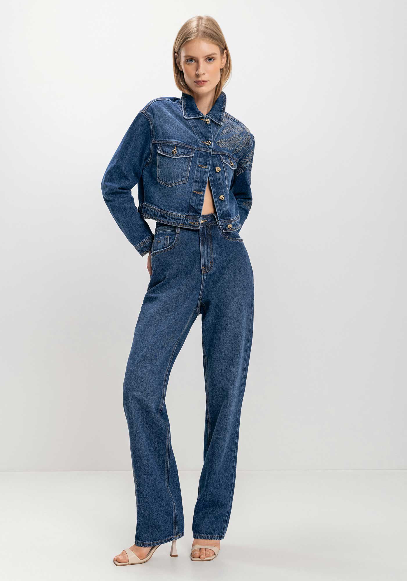 Jaqueta Jeans Curta Com Bolsos E Bordado Localizado, JEANS, large.