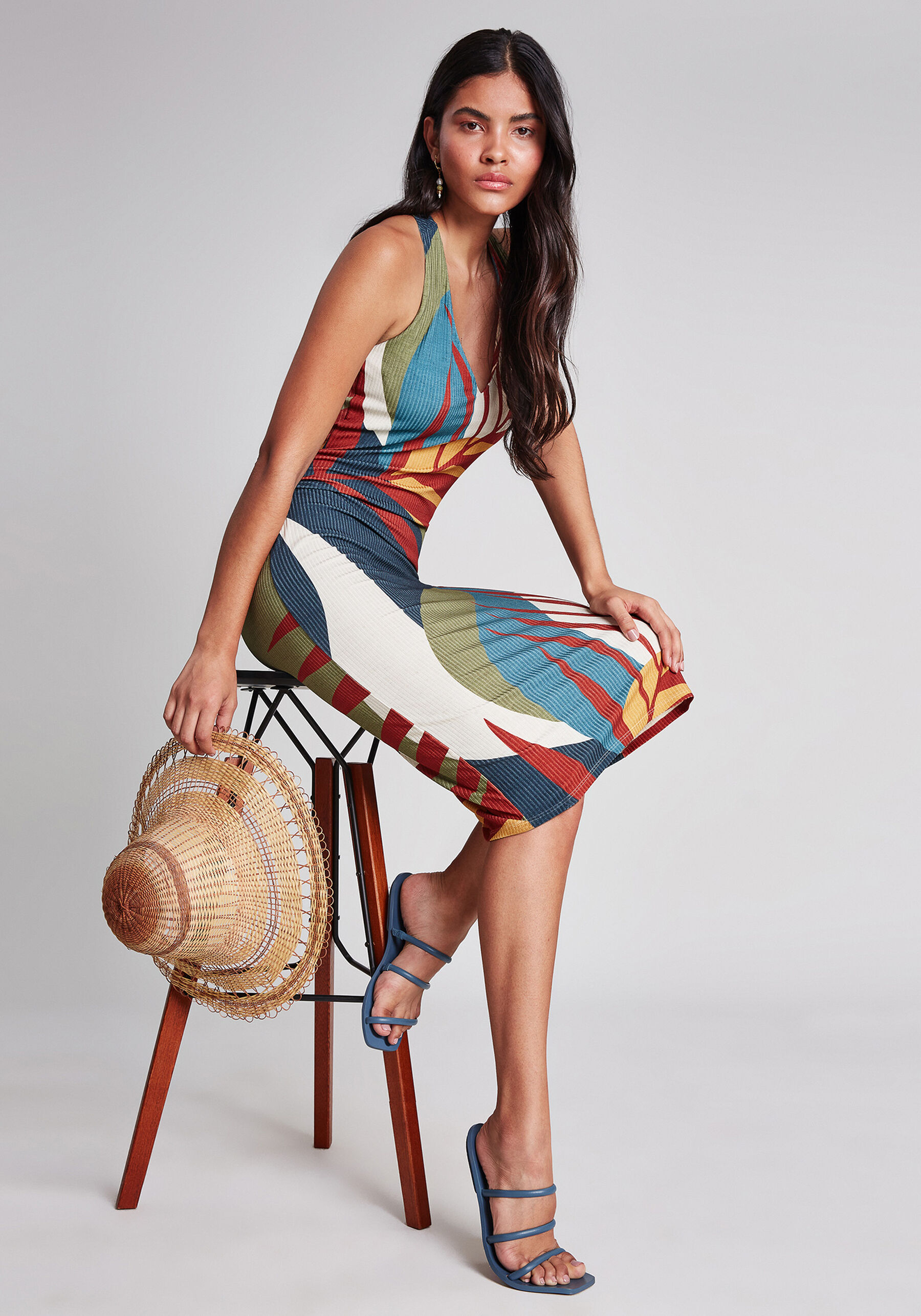 Vestido Mídi Justo Recorte Costas, . Vestido Mídi Justo Recorte Costas, , large.