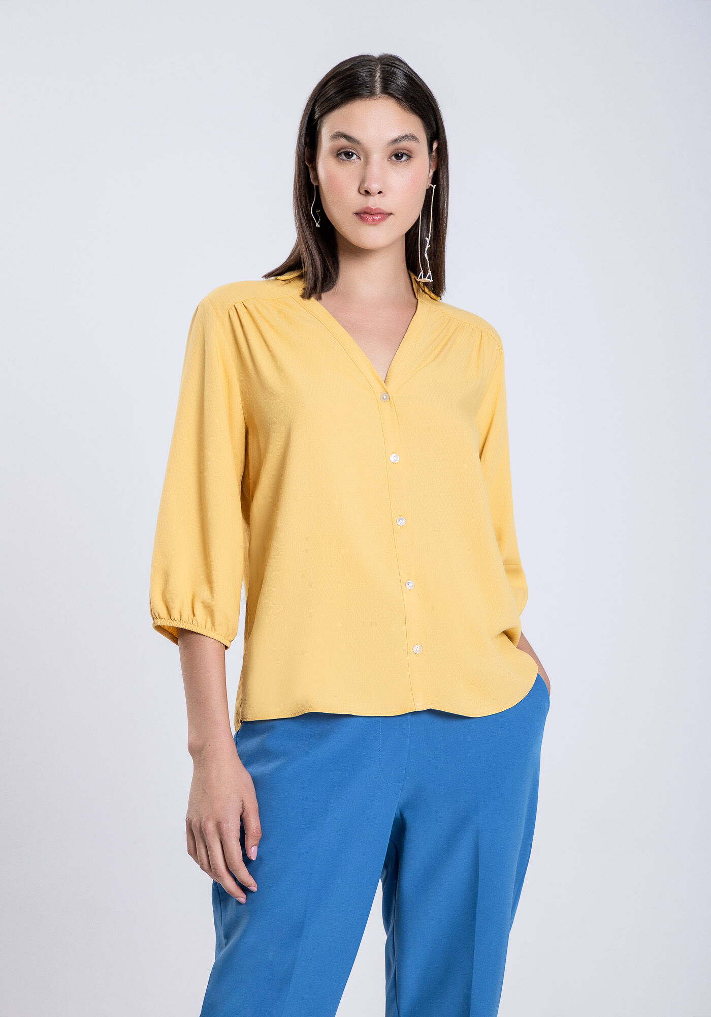 Camisa Manga 3/4 em Viscose Ampla, BEGE MAISEIDY, large.