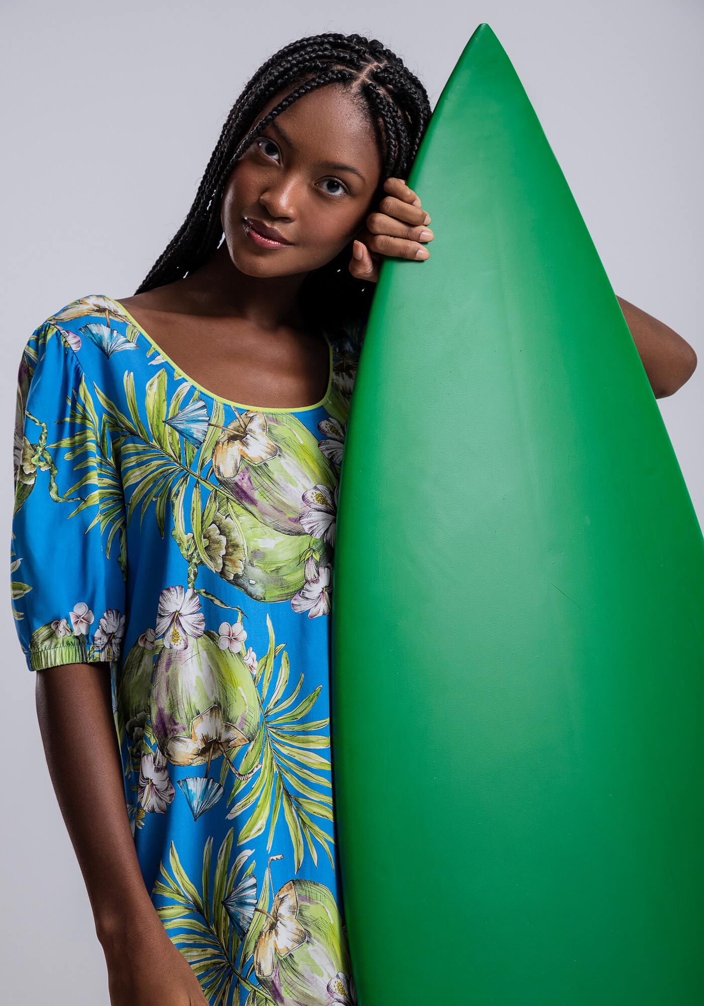 Vestido Curto em Viscose com Manga Bufante, AGUA DE COCO, large.