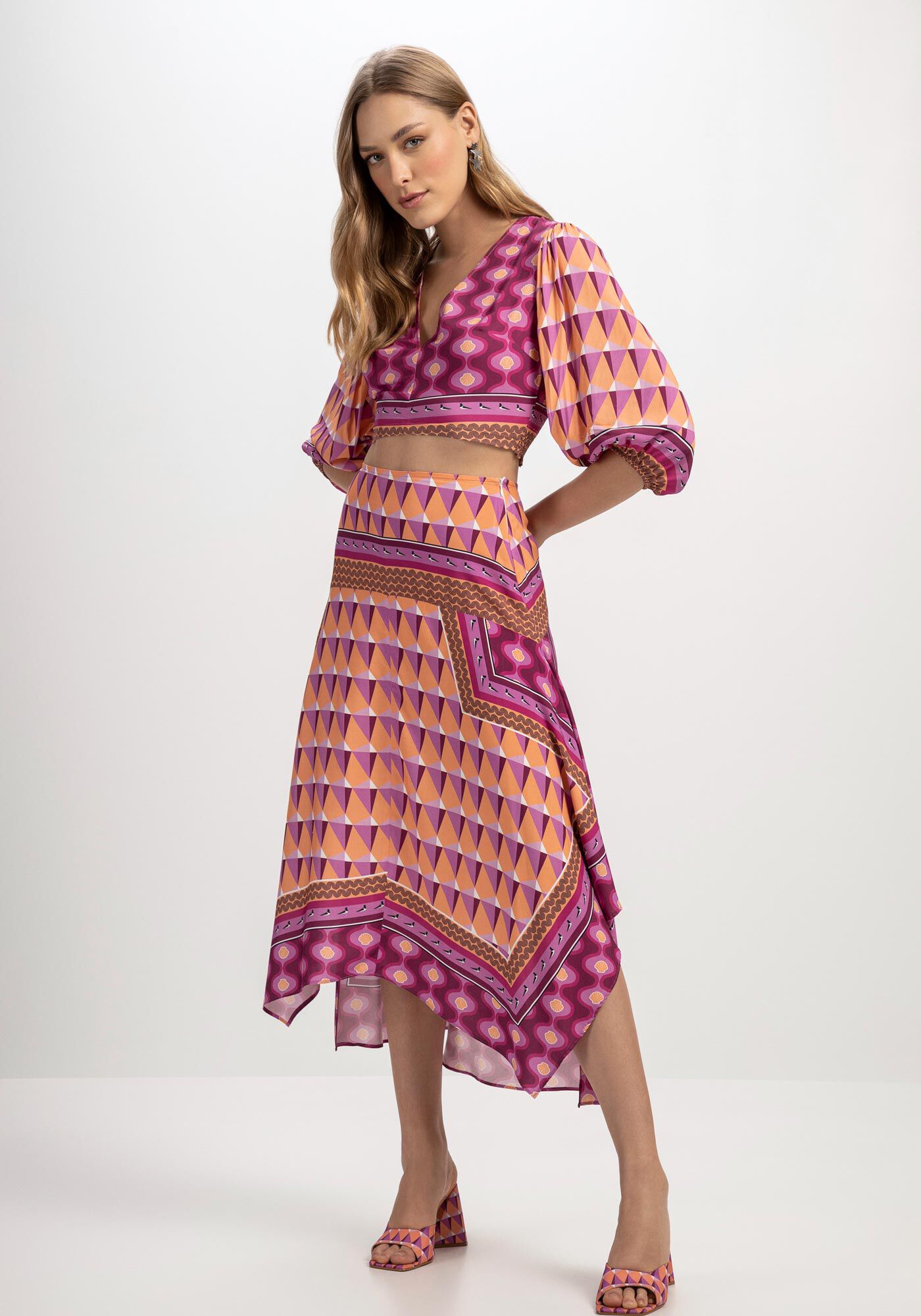 Saia Midi Assim&eacute;trica com Cintura Alta, , large.