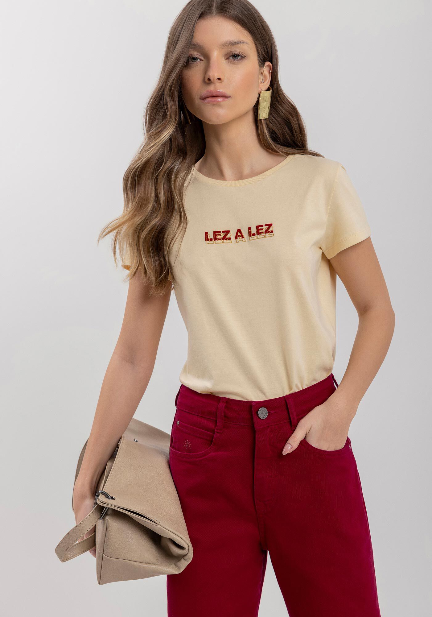 Blusa T-Shirt De Mangas Curtas Em Algod&atilde;o Penteado, , large.