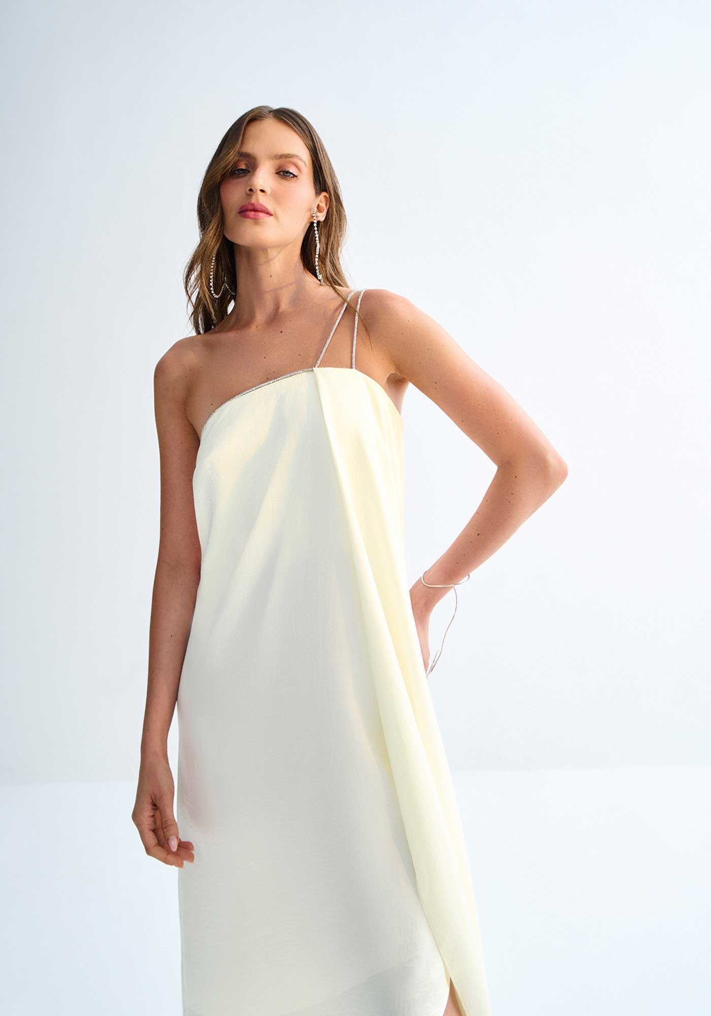 Vestido Longo Um Ombro S&oacute; com Al&ccedil;as Strass, , large.