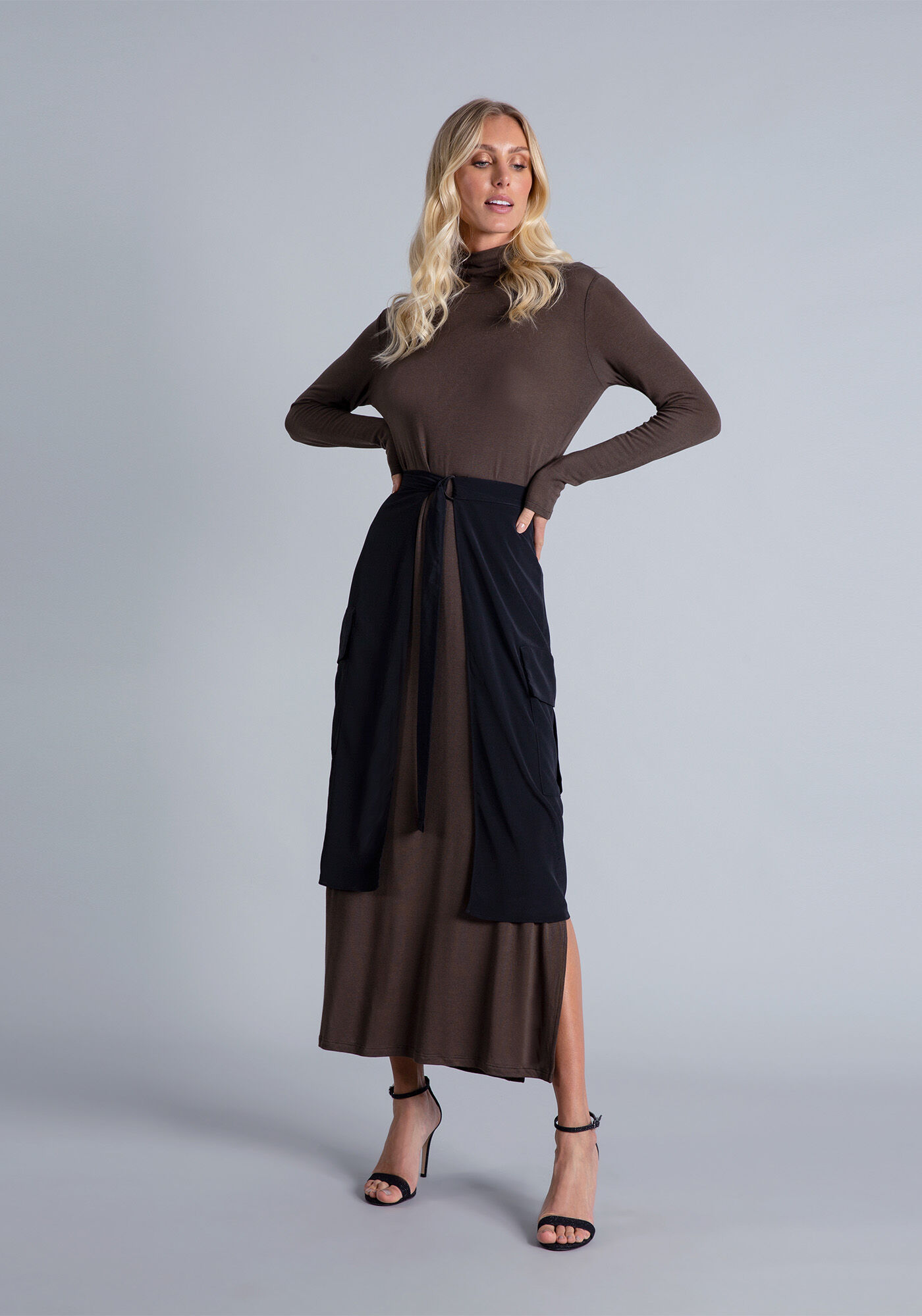 Vestido M&iacute;di Sobreposi&ccedil;&atilde;o Saia, , large.