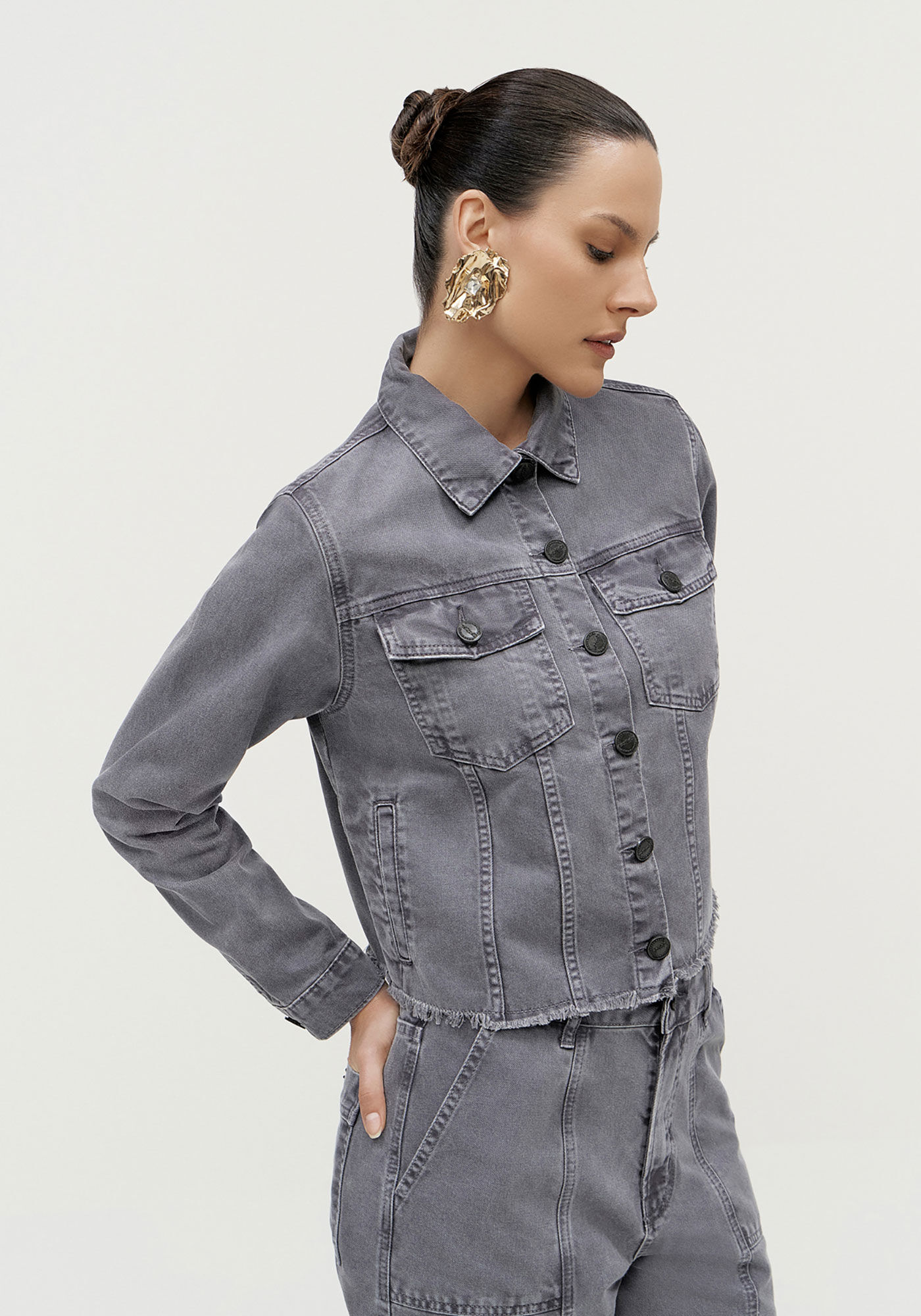 Jaqueta Sarja Estonada com Barra Desfiada, , large.