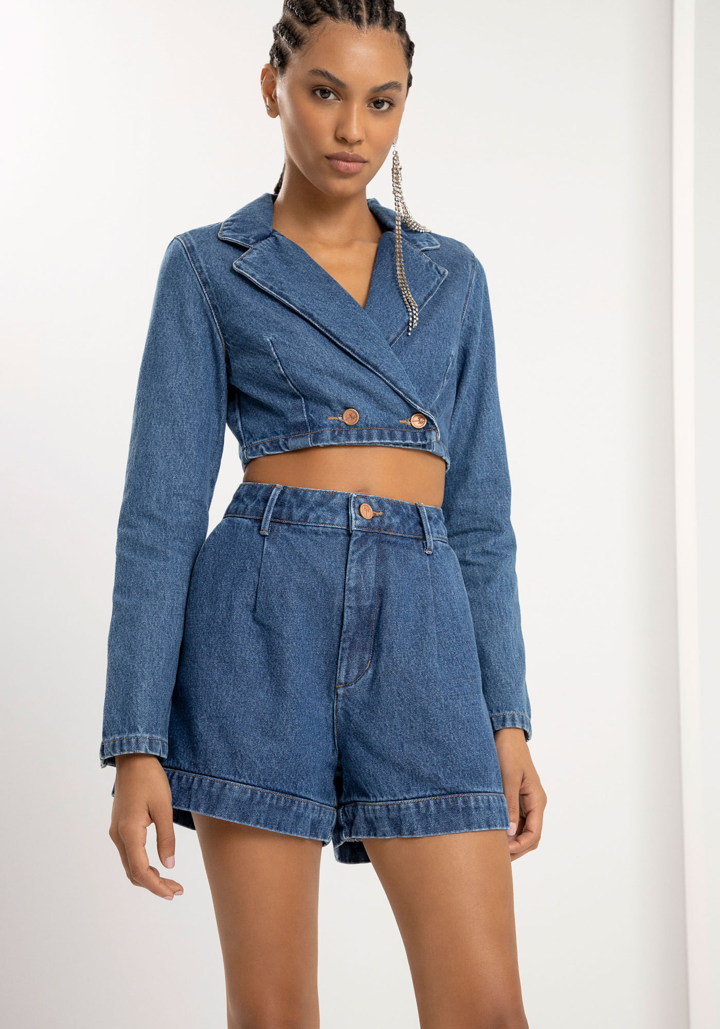 Shorts Jeans Alfaiataria com Cintura Alta, , large.