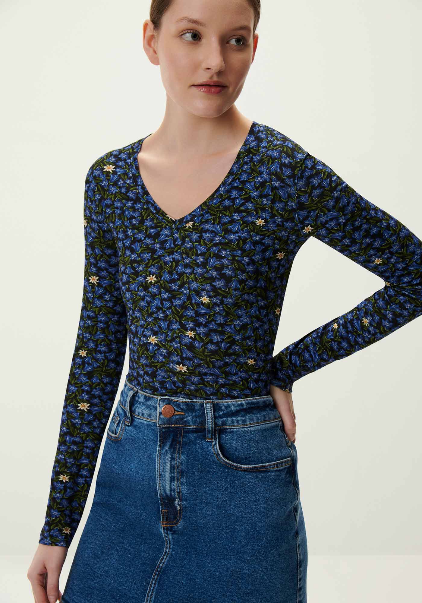 Blusa Manga Longa em Malha Viscose com Decote V, , large.