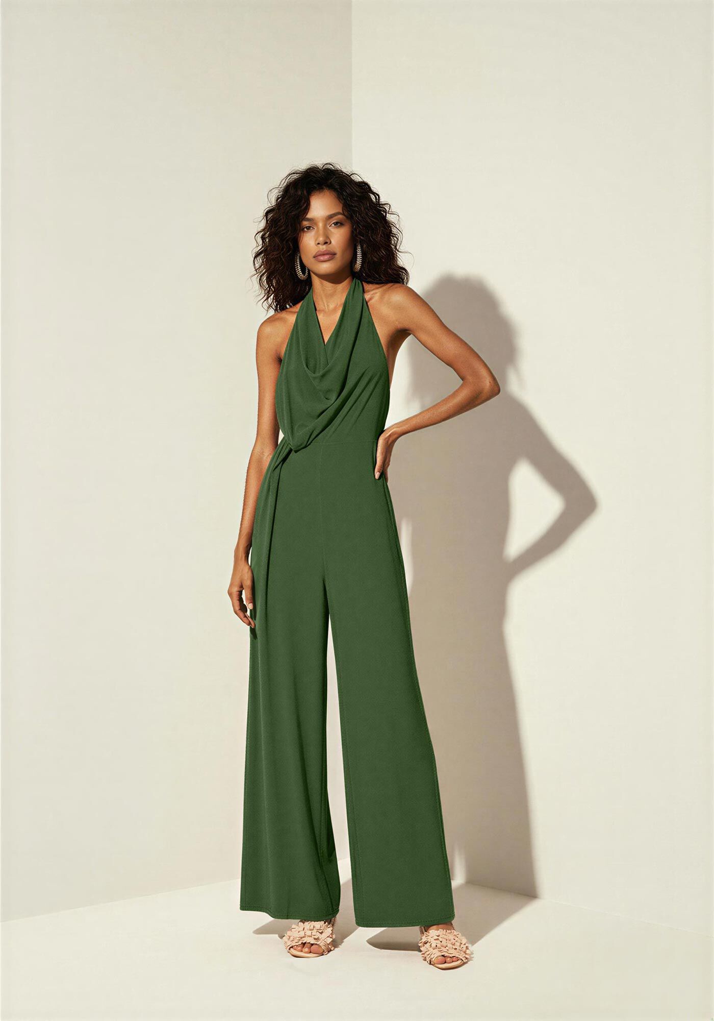 Macac&atilde;o Longo Frente &Uacute;nica Com Franzido E Decote Degag&ecirc;, VERDE FLORENA, large.