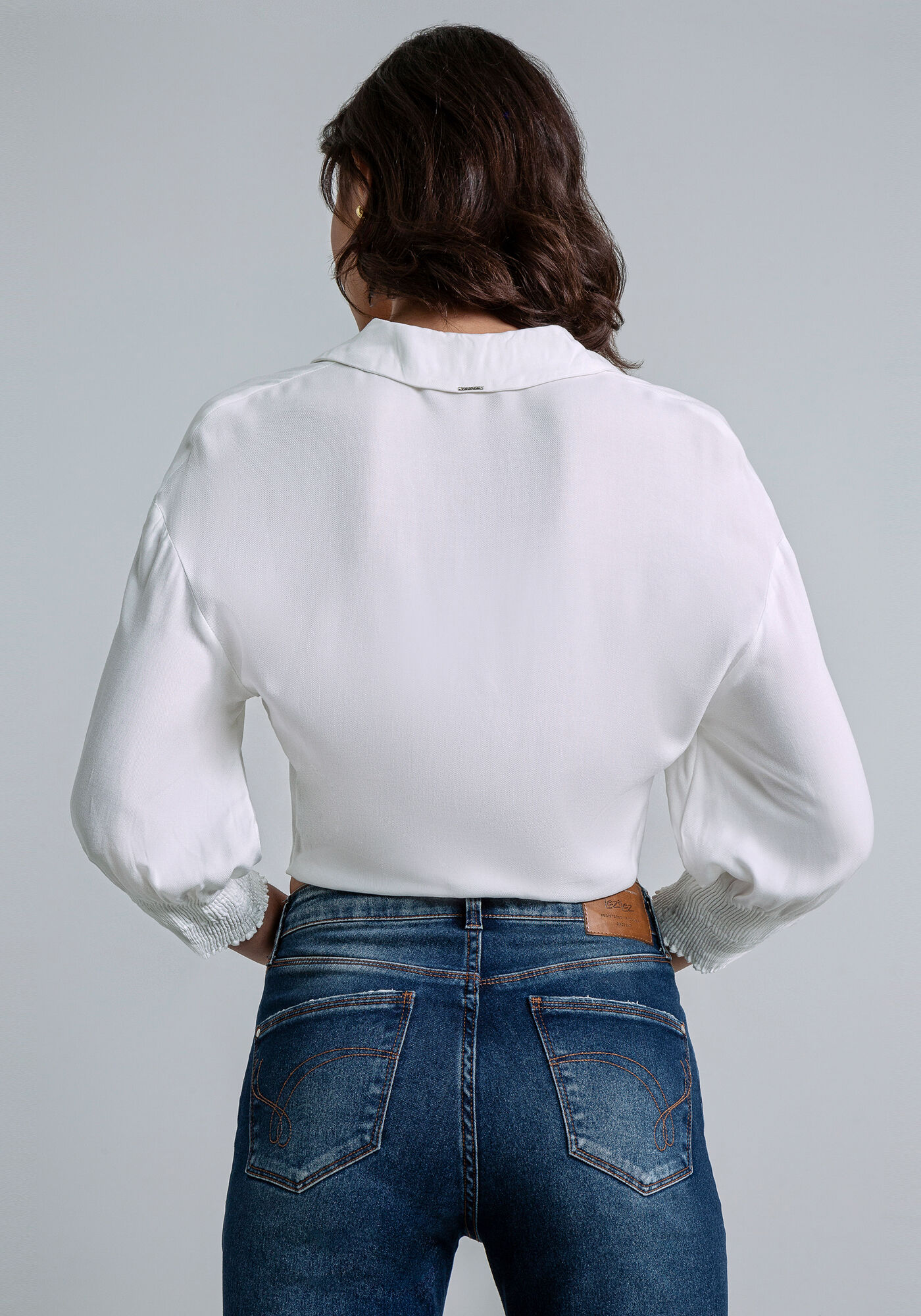 Asteaptate la asta z pad Se hr nesc cu cropped branco manga 3 4