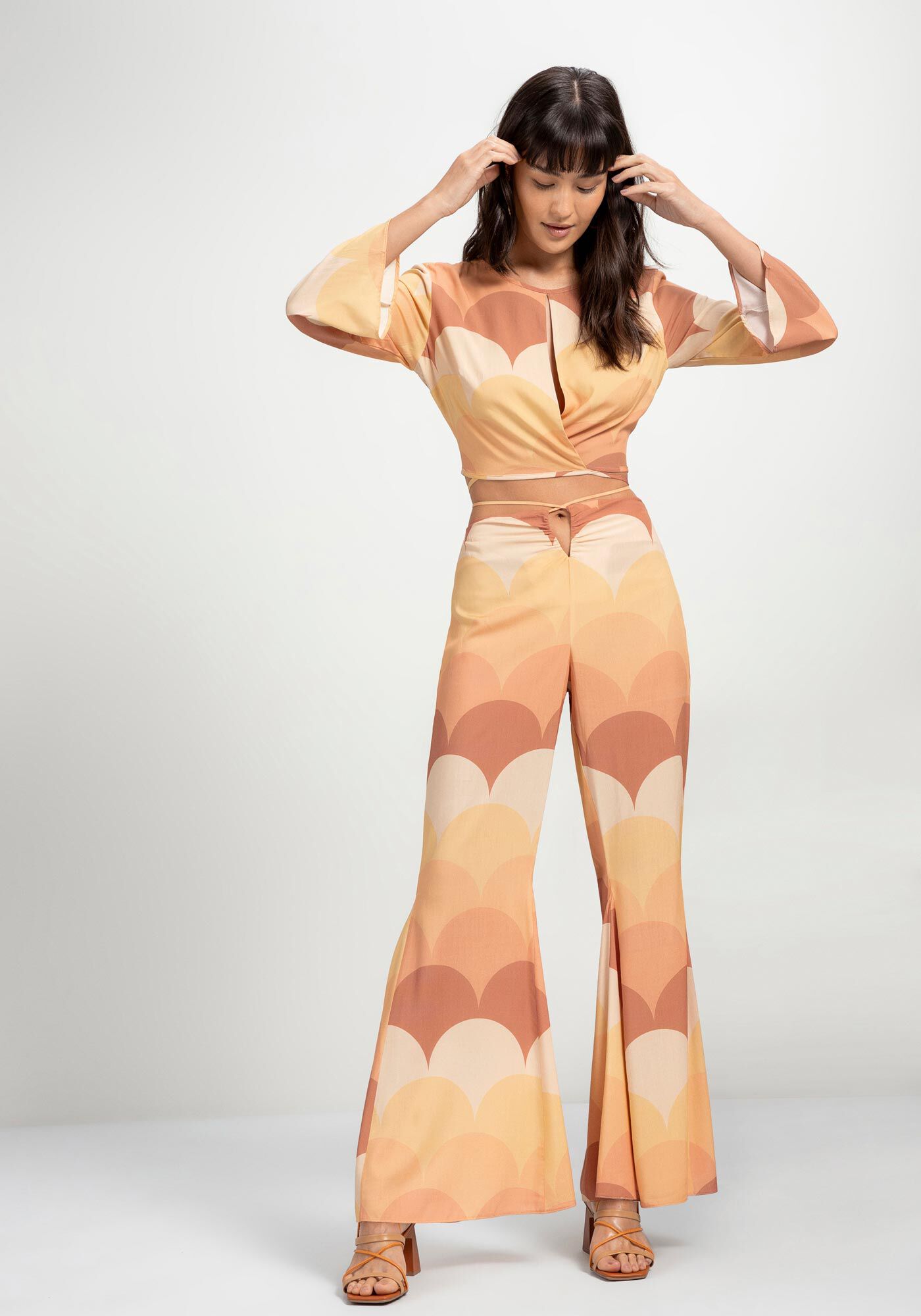 Blusa Estampada em Viscose com Transpassado, , large.