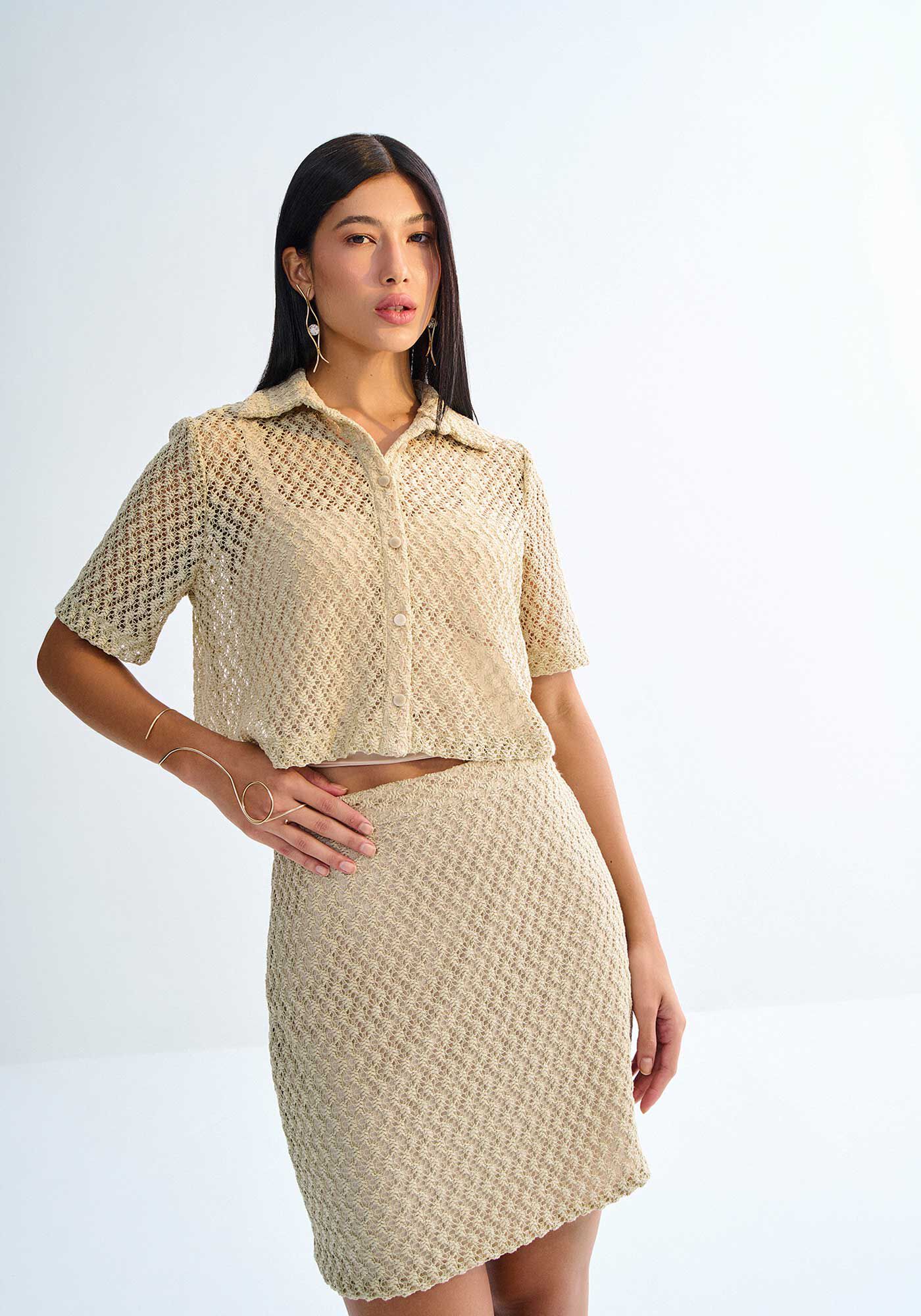 Camisa Manga Curta Cropped em Crochet com Blusa, , large.