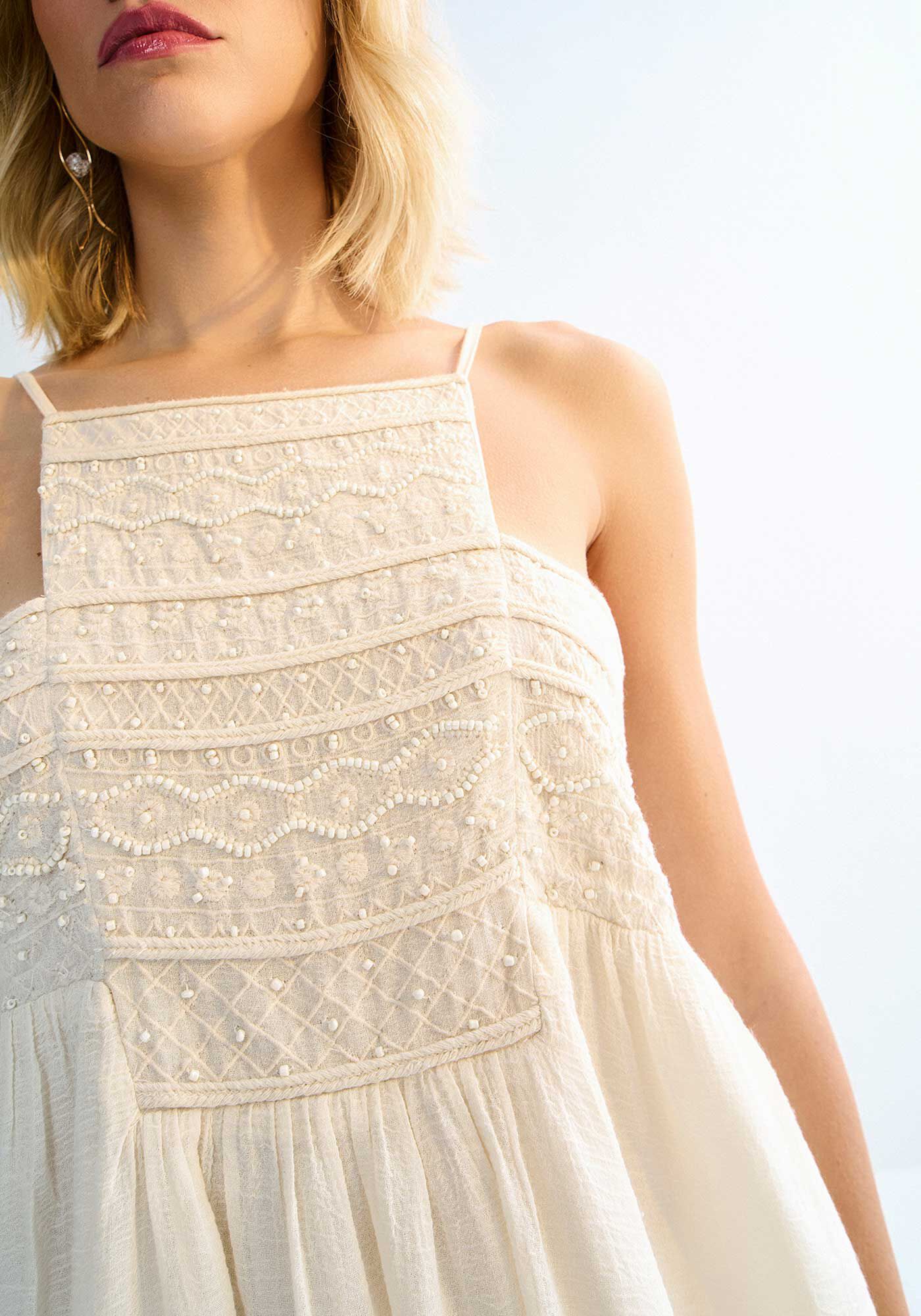 Blusa Bata em Algod&atilde;o Leve com Bordado, , large.