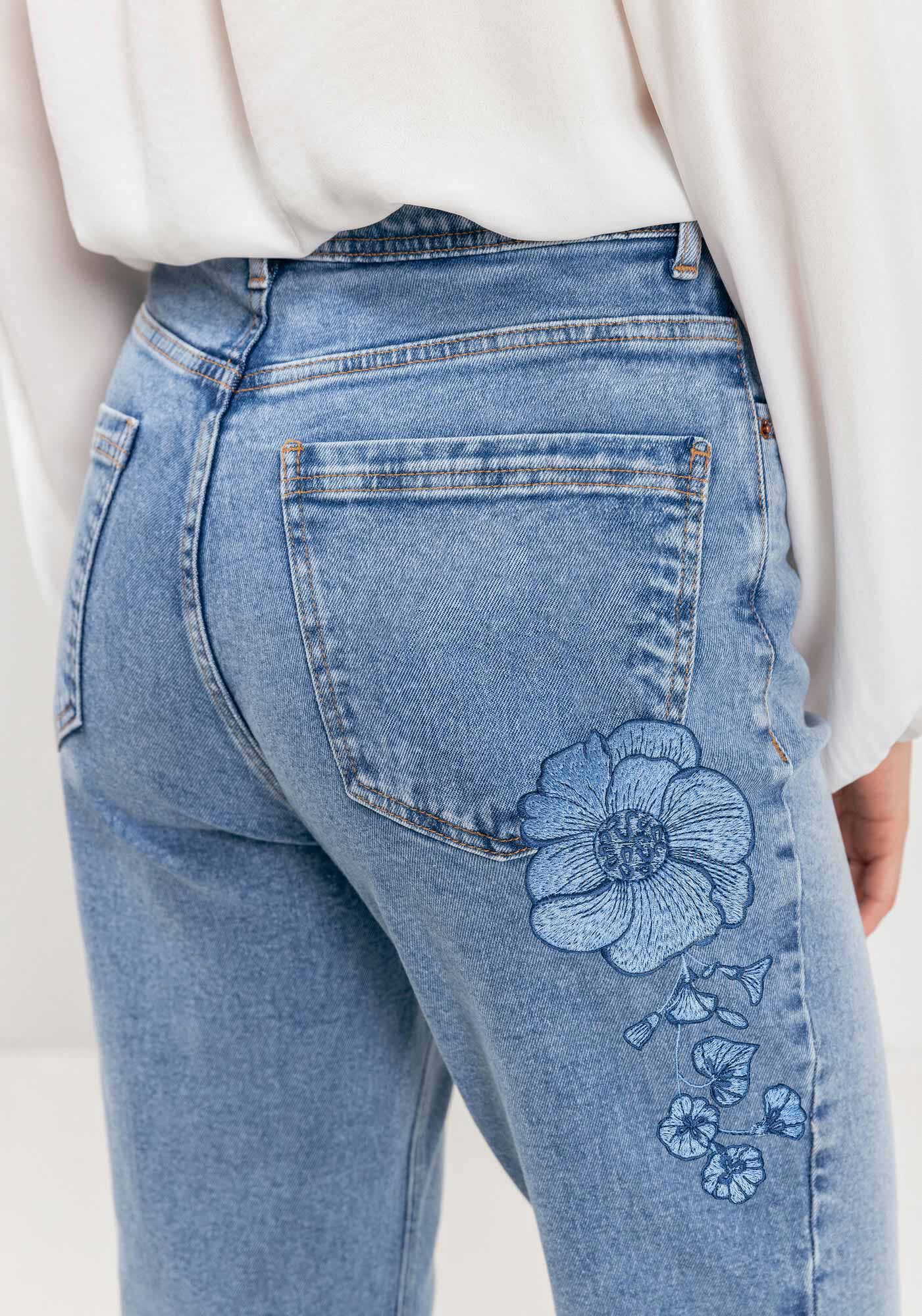 Cal&ccedil;a Mom Jeans Comfort Com Cintura Alta E Bolsos, , large.