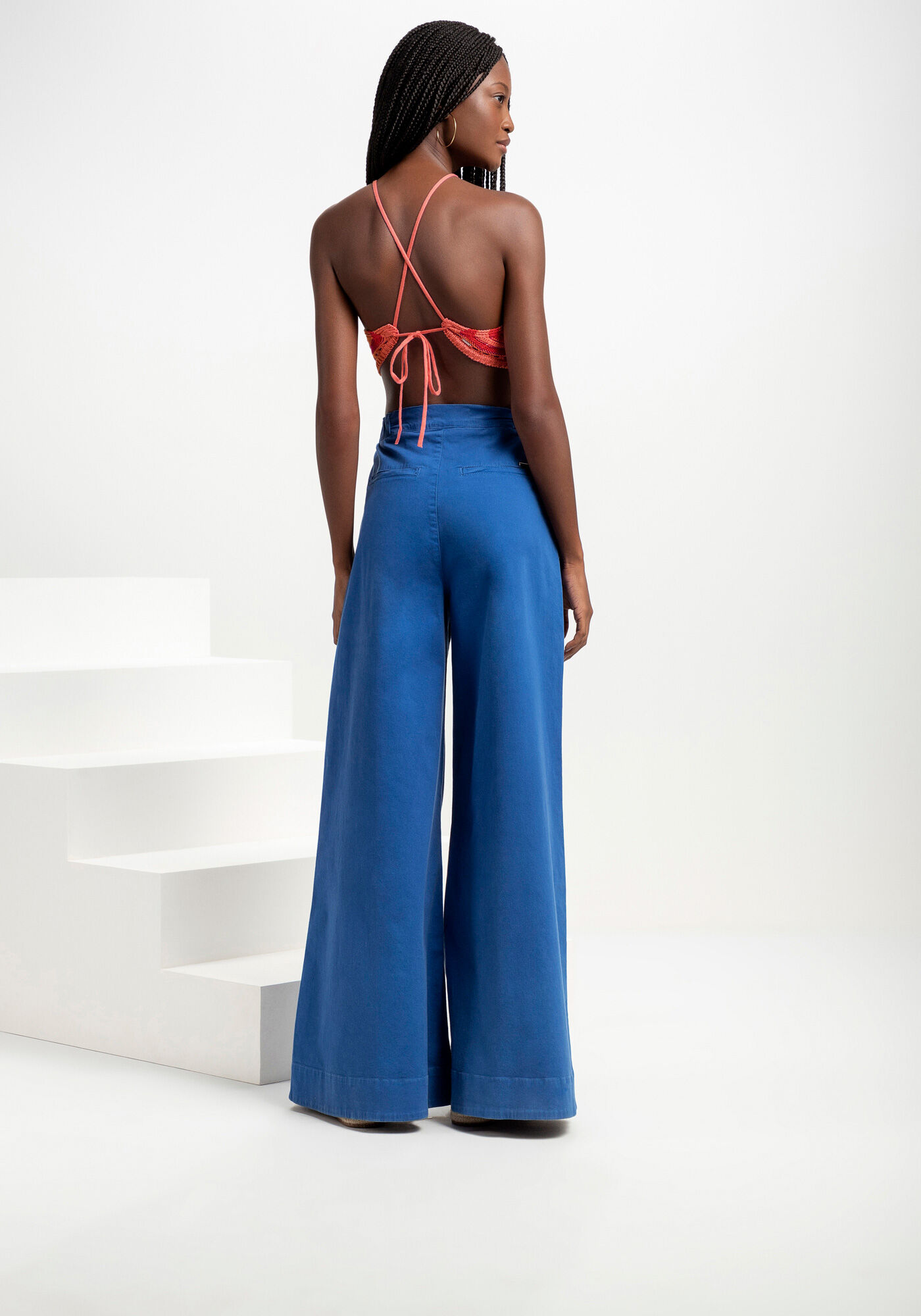 Blusa Cropped em Tric&ocirc; com Al&ccedil;as Cruzadas, , large.