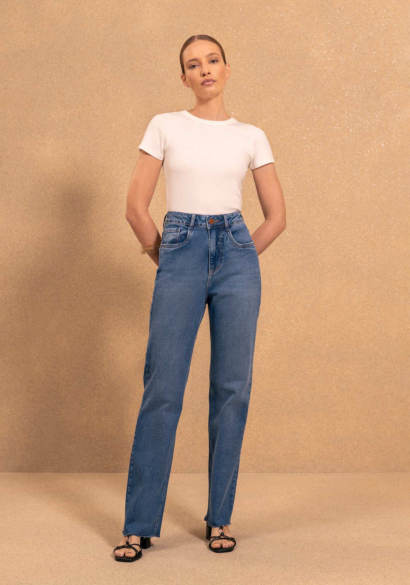 Cal&ccedil;a Jeans Reta Com Cintura Alta E Barras A Fio, JEANS, large.