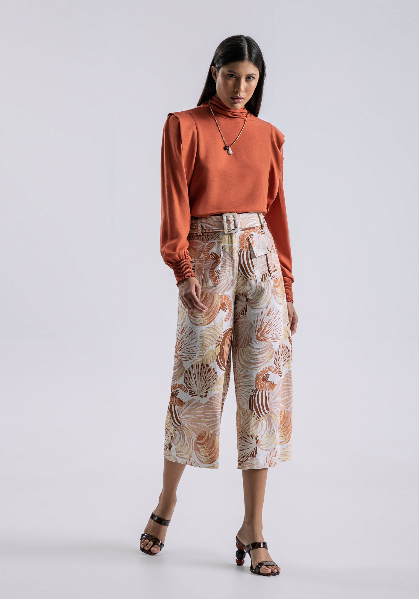 Calça shop pantacourt lezalez