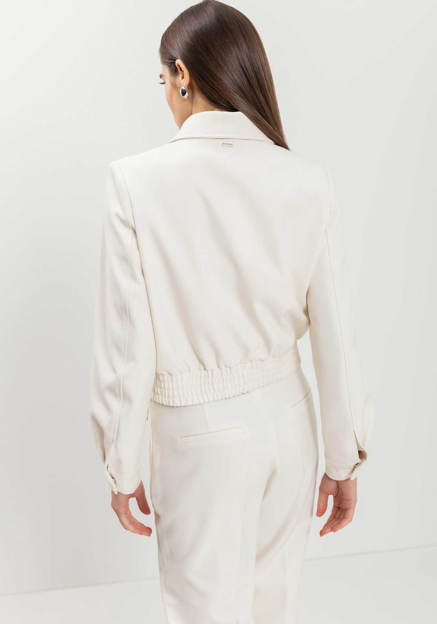 Jaqueta Curta De Manga Longa Com Gola E Z&iacute;peres, , large.