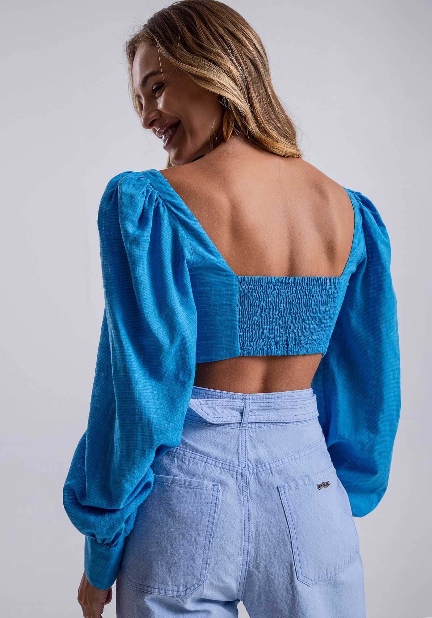 Blusa Cropped em Tecido Thige com Manga Bufante, , large.