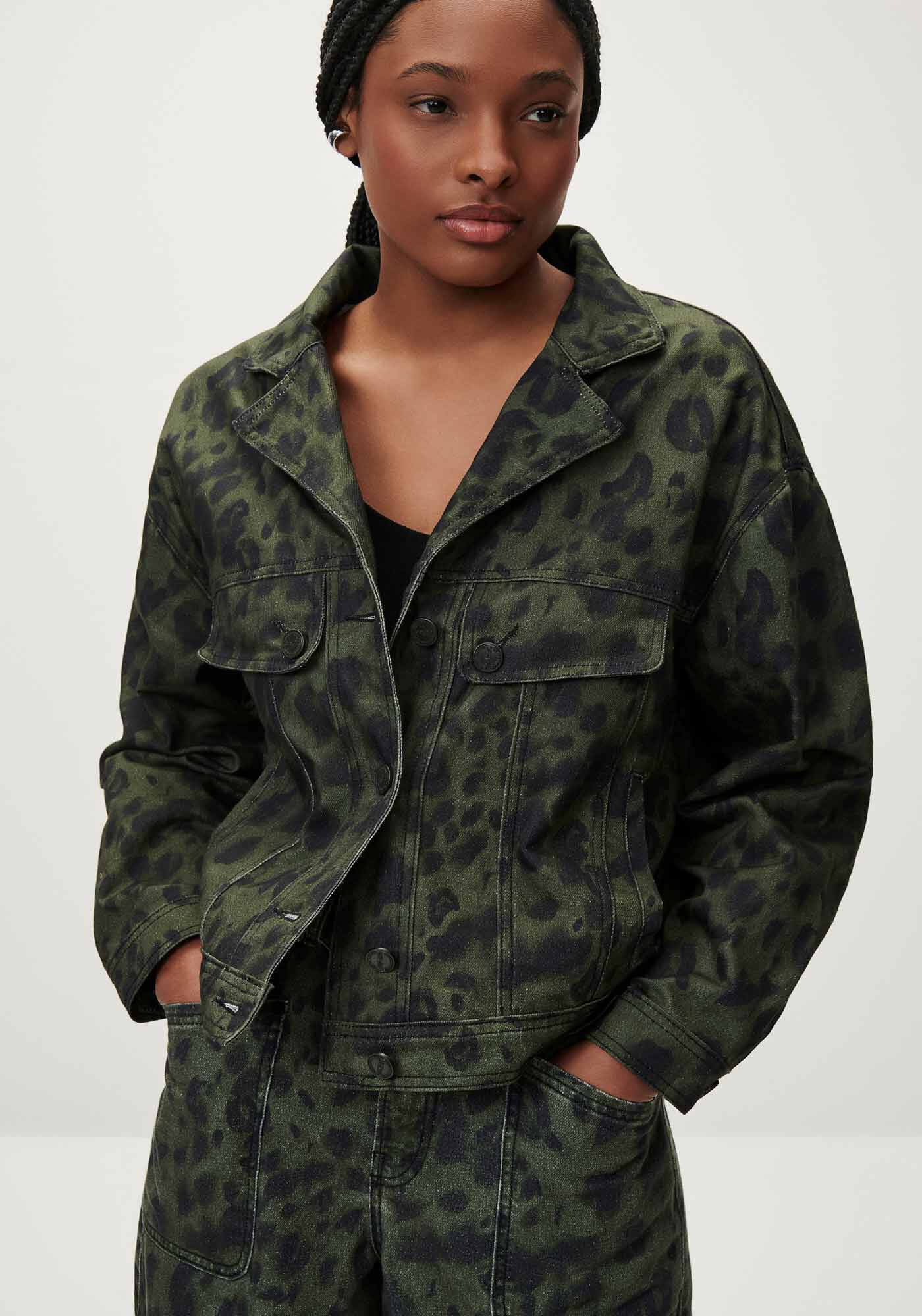 Jaqueta Sarda Animal Print com Bordado Flores, FOREST, large.