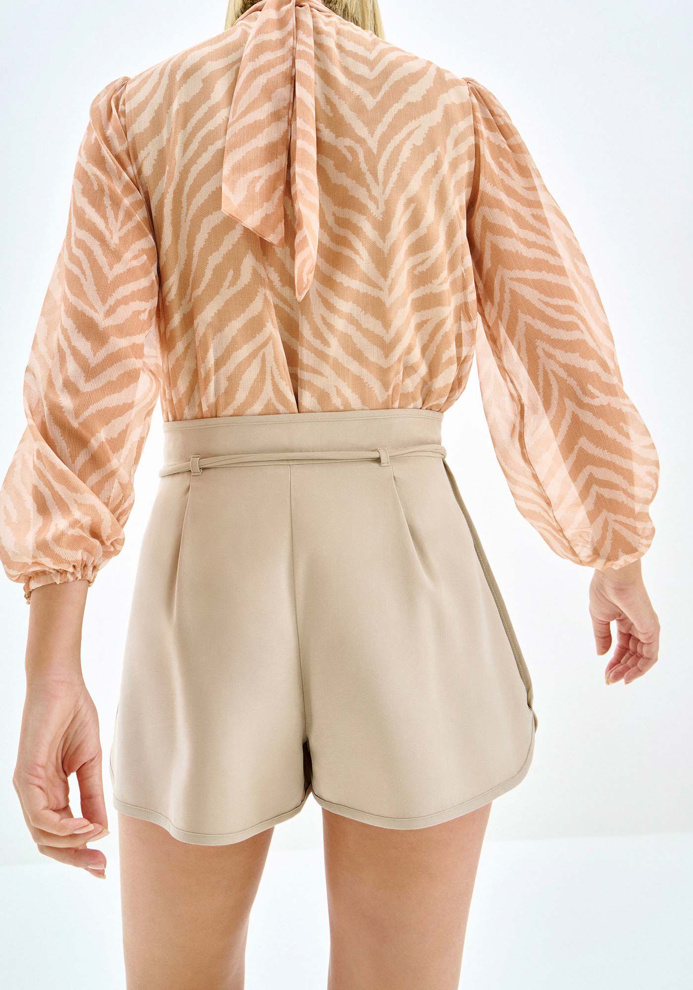 Blusa Manga Bufante em Chiffon com Estampa Zebra, , large.