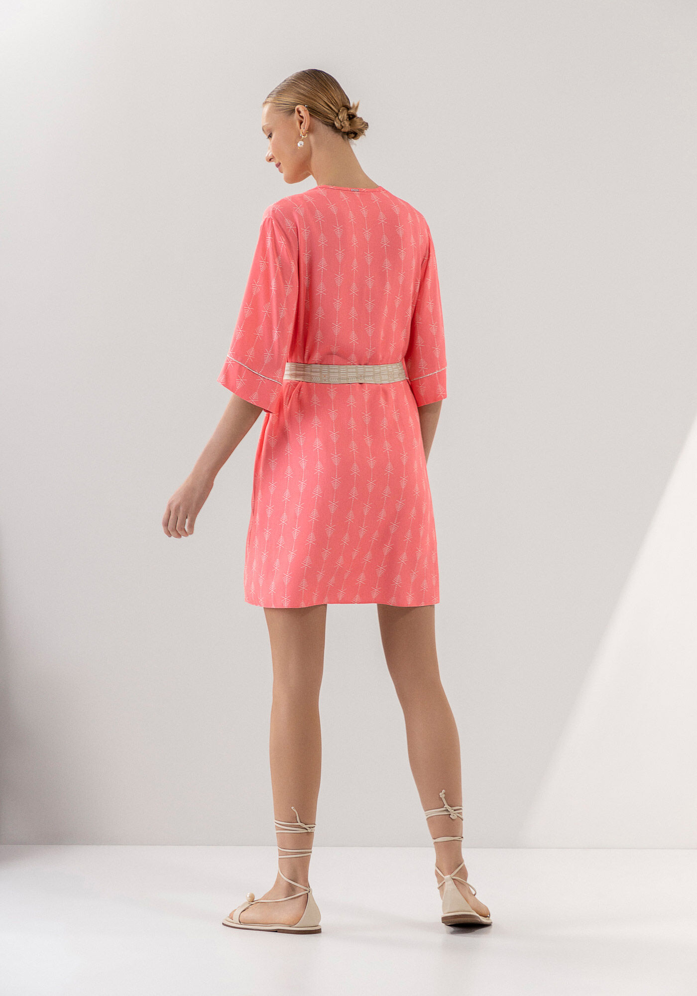 Kimono Alongado Estampado em Viscose com Cinto, FISH, large.