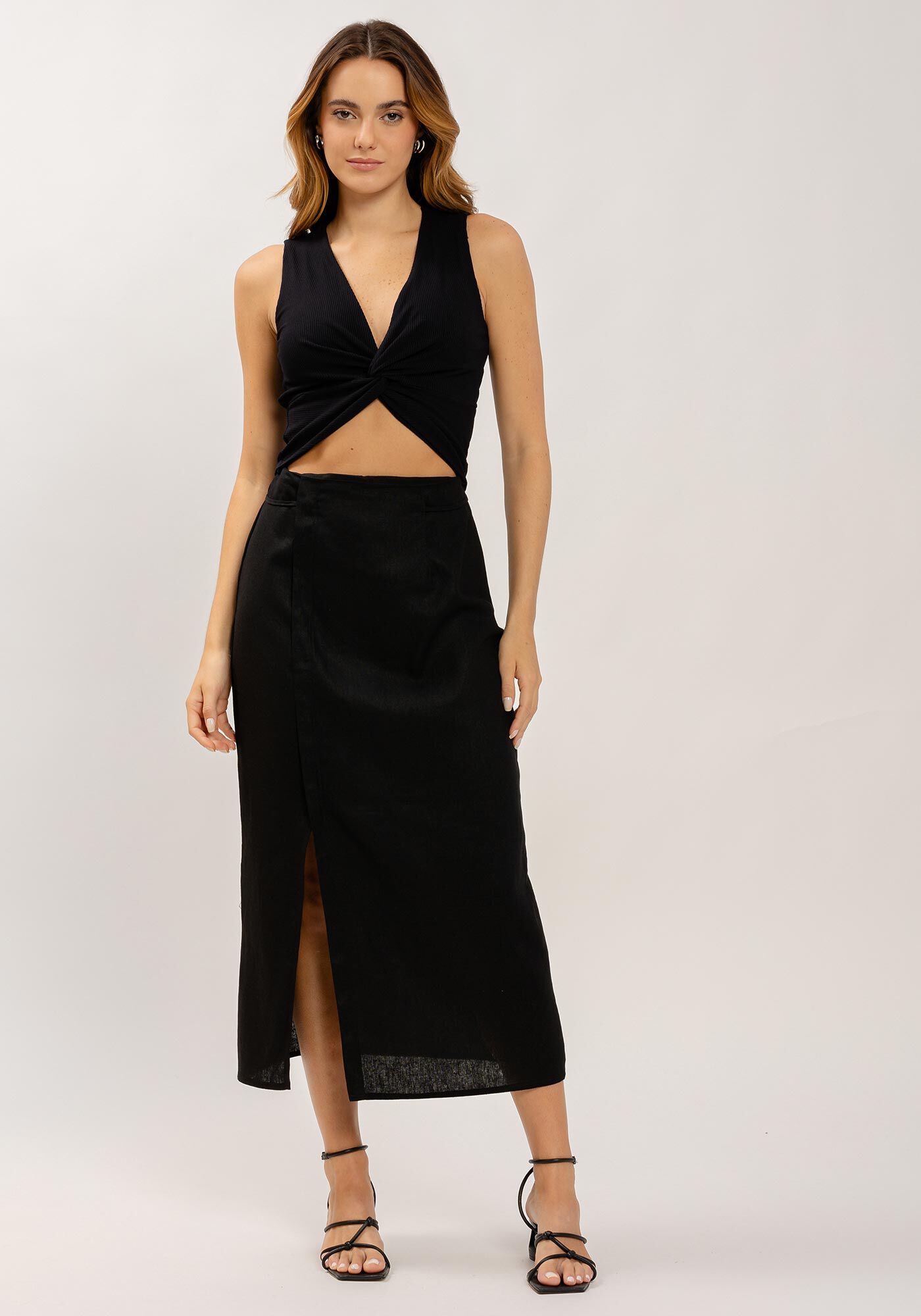 Blusa Cropped Canelada com Tor&ccedil;&atilde;o Busto, , large.