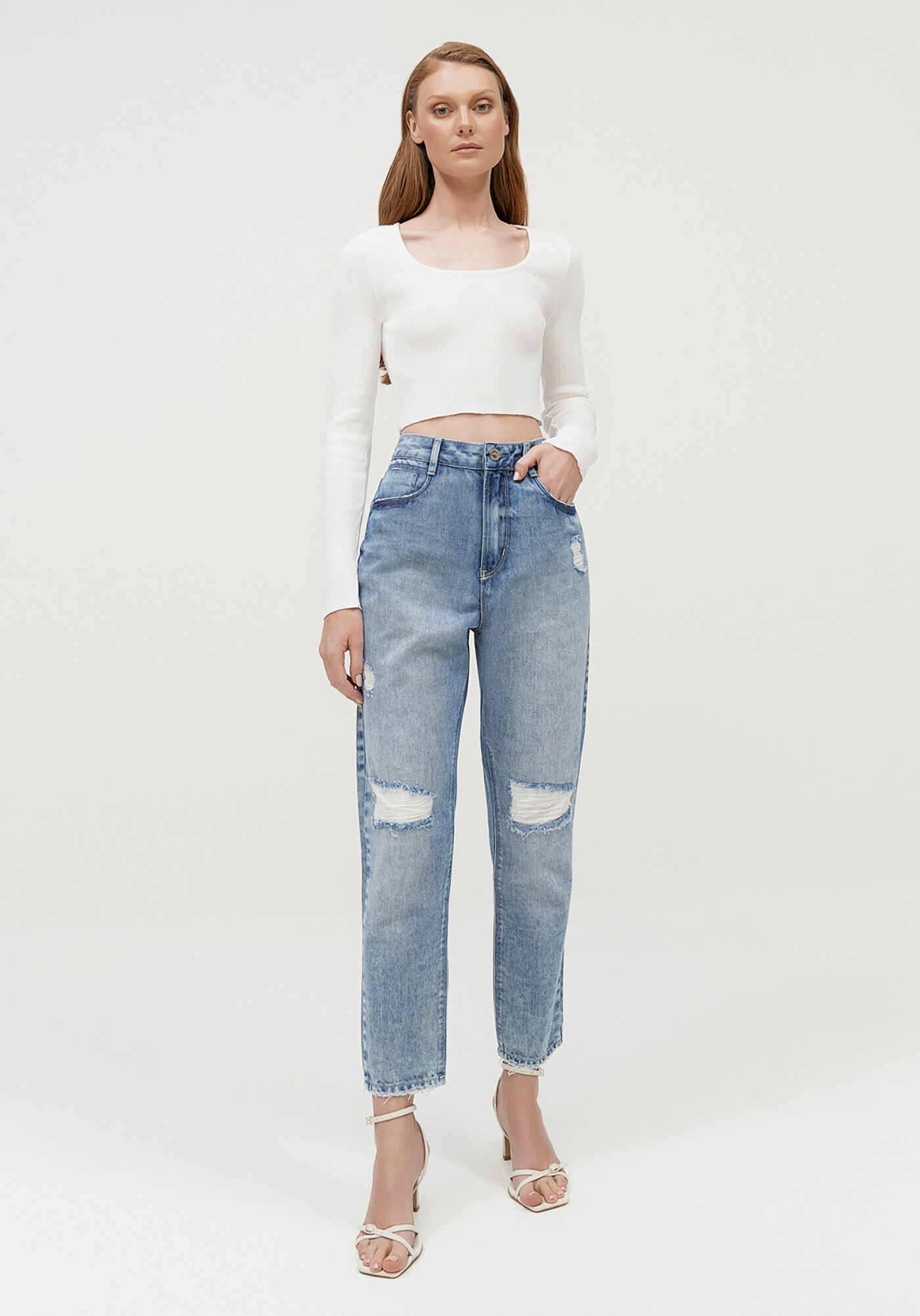 Cal&ccedil;a Jeans Mom Cropped Super Alta Destroyed, , large.