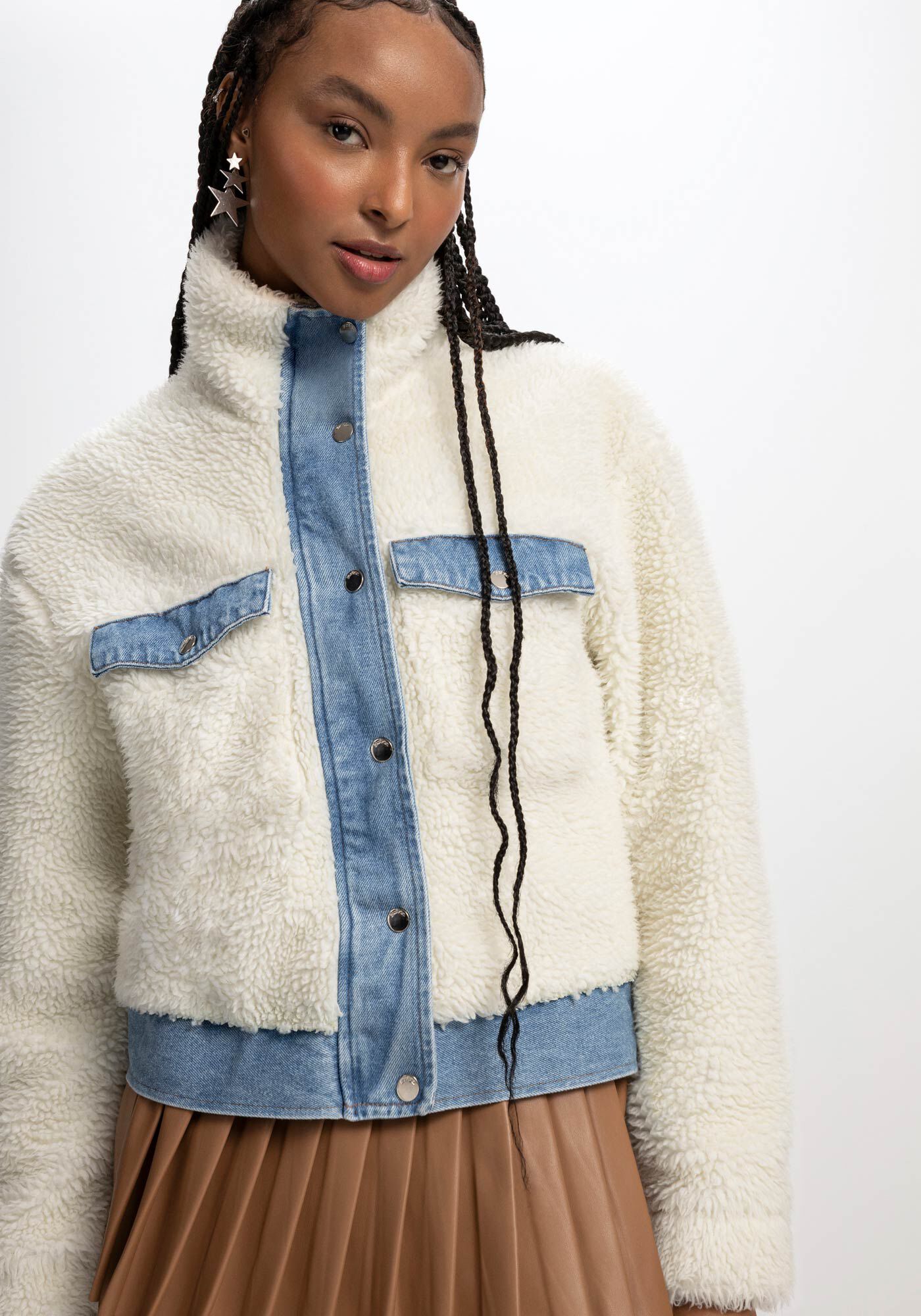 Jaqueta jeans sale gola pelo