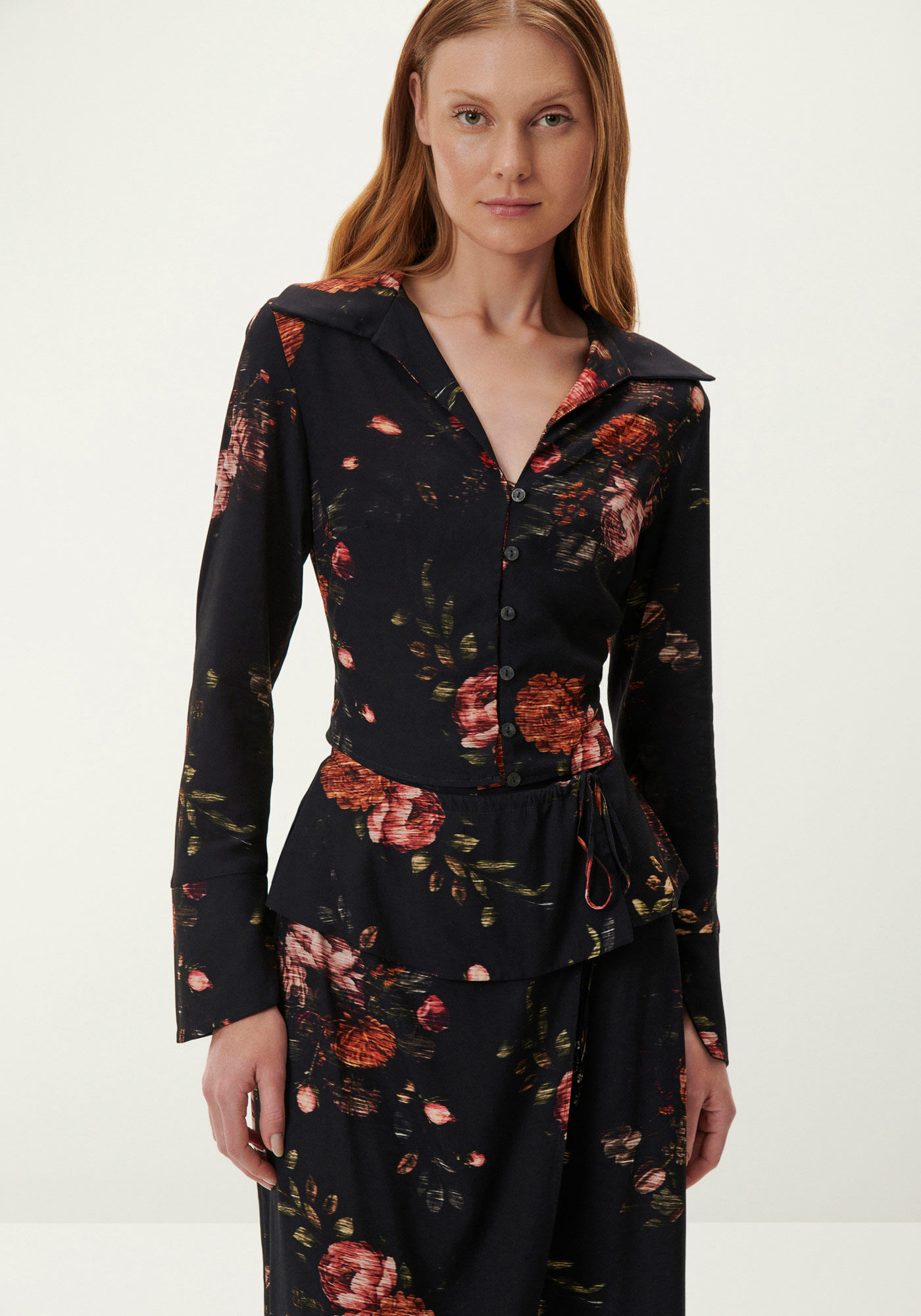 Blusa Floral Manga Longa em Viscose com Gola, , large.