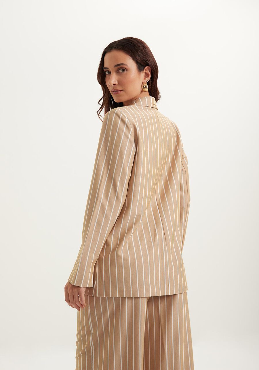 Blazer Alongado Em Alfaiataria Com Lapelas E Botões Forrados, . Blazer Alongado Em Alfaiataria Com Lapelas E Botões Forrados, , large.